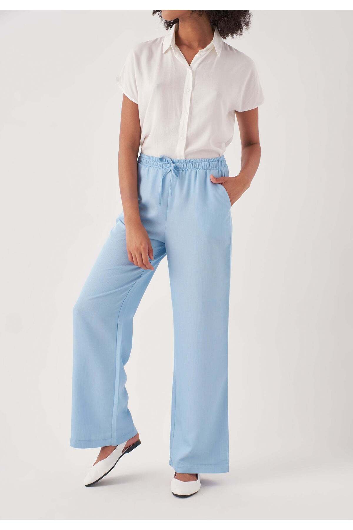 Apoint-Wide Leg Trousers with Elastic Waist 4
