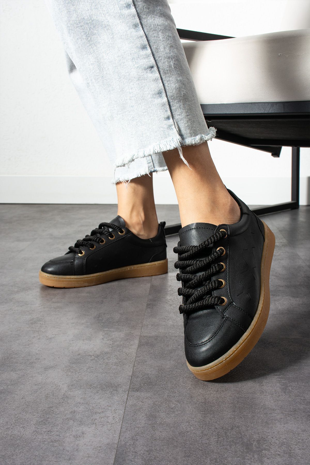 KOTAN-Pantofi de damă negri - Pantofi sport confortabili cu șireturi groase 5