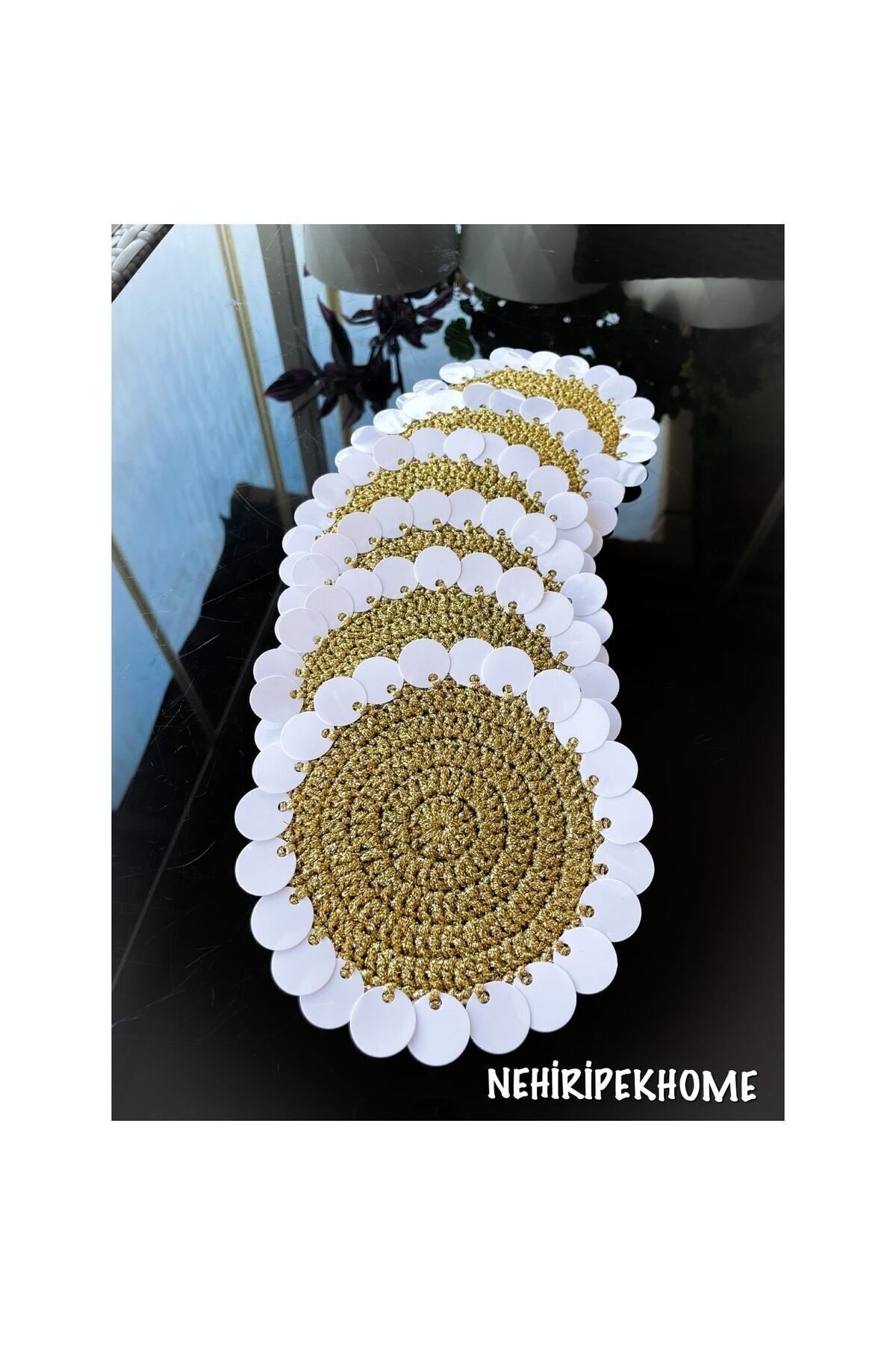 NehiripekHome-طقم قواعد أكواب تقديم ذهبية مطرزة باللون الأبيض مكون من 6 قطع 2