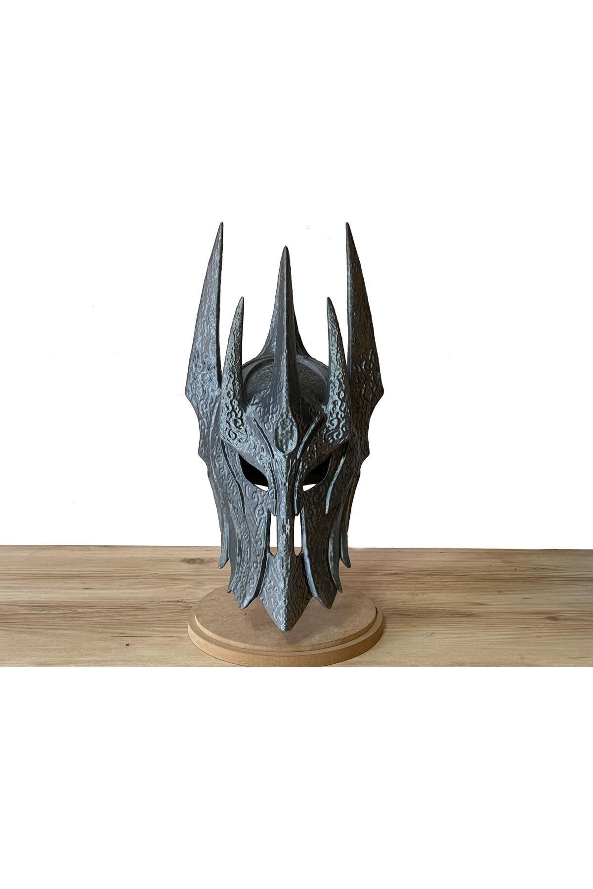 CarbonTech-Sauron Figured Wearable Helmet of the Rings - Gift 2
