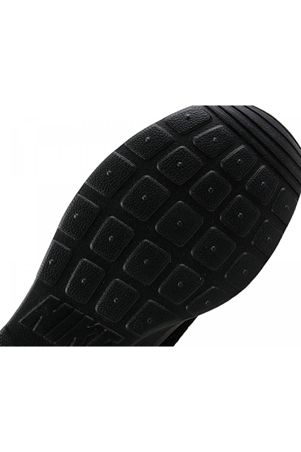 Nike-Women's Black Sports Shoes - 812655-002 8