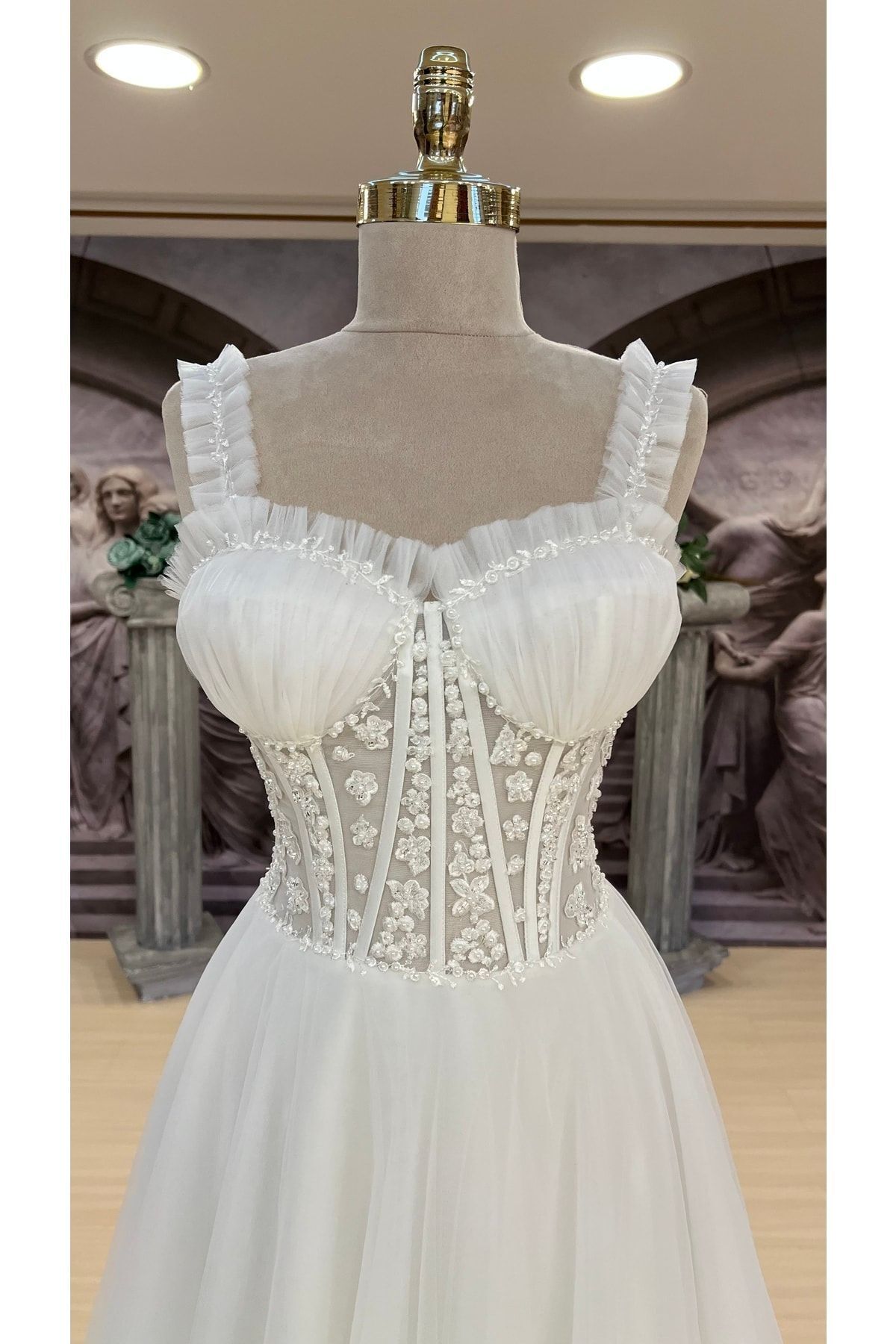 https://cdn.dsmcdn.com/ty1515/product/media/images/prod/QC/20240901/17/35443dd8-afba-3b6c-b215-d440c24141b2/1_org_zoom.jpg