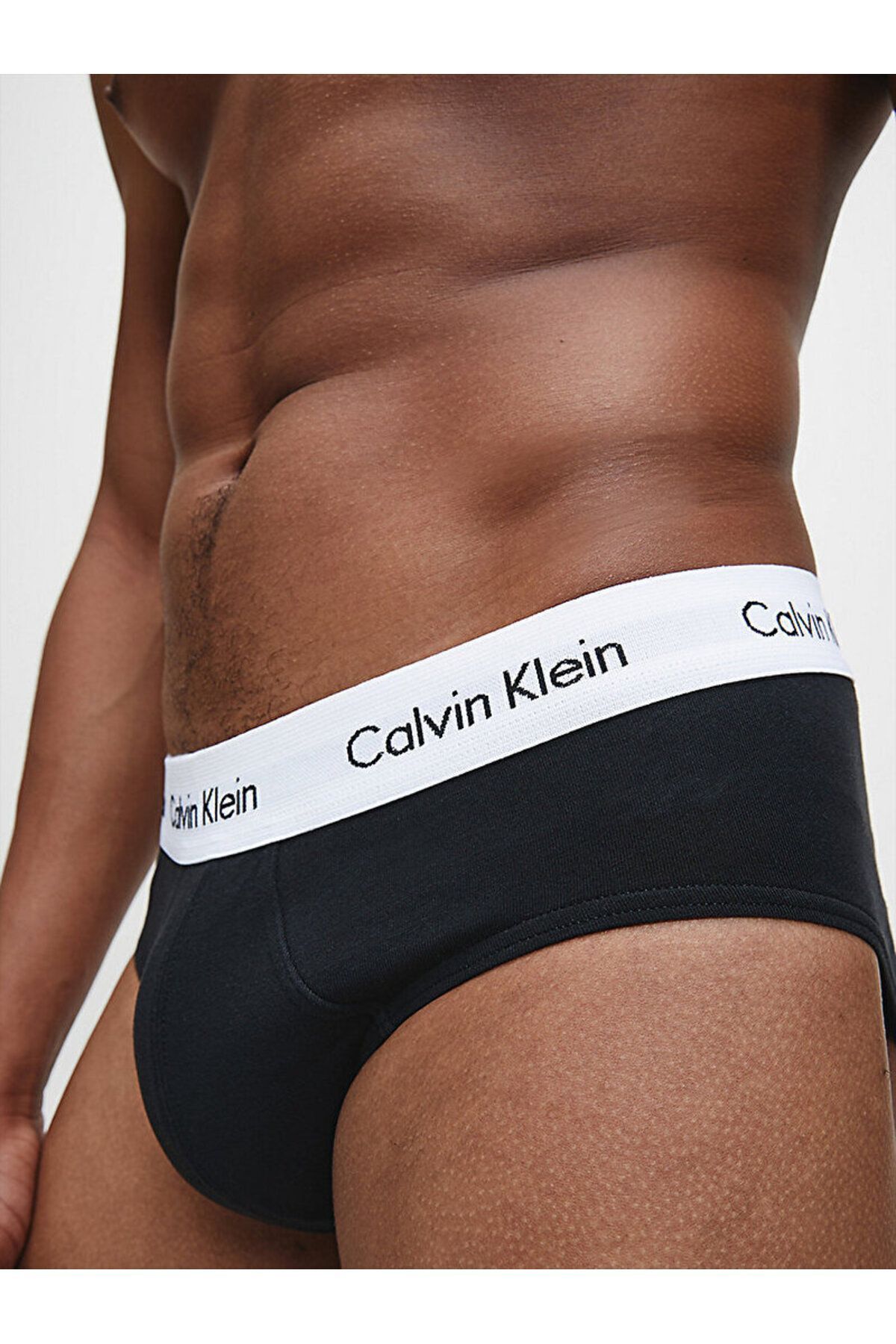 Calvin Klein-Pánske čierne boxerky s logom značky a elastickým pásom vhodné na každodenné použitie 0000u2661g-001 4