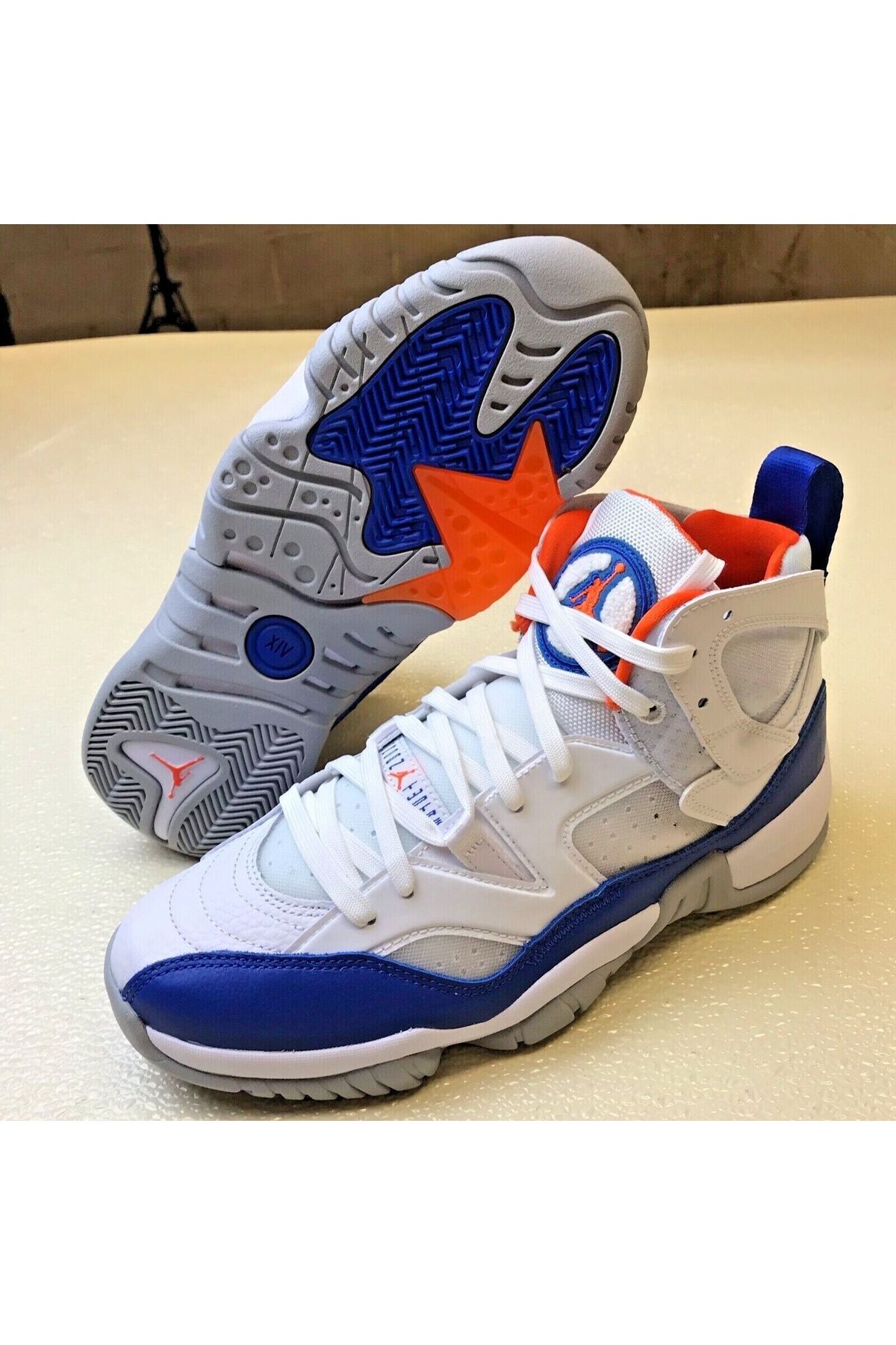 Nike-Jumpman Two Tray Do1925 148 - Half Number Large We Recommend 3