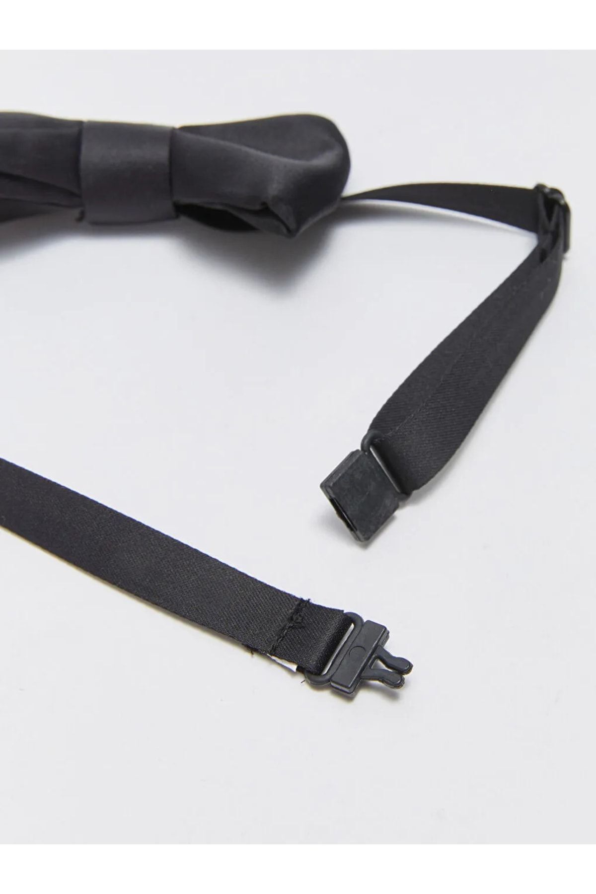 LC Waikiki-Boy's Satin Bow Tie two mt 3
