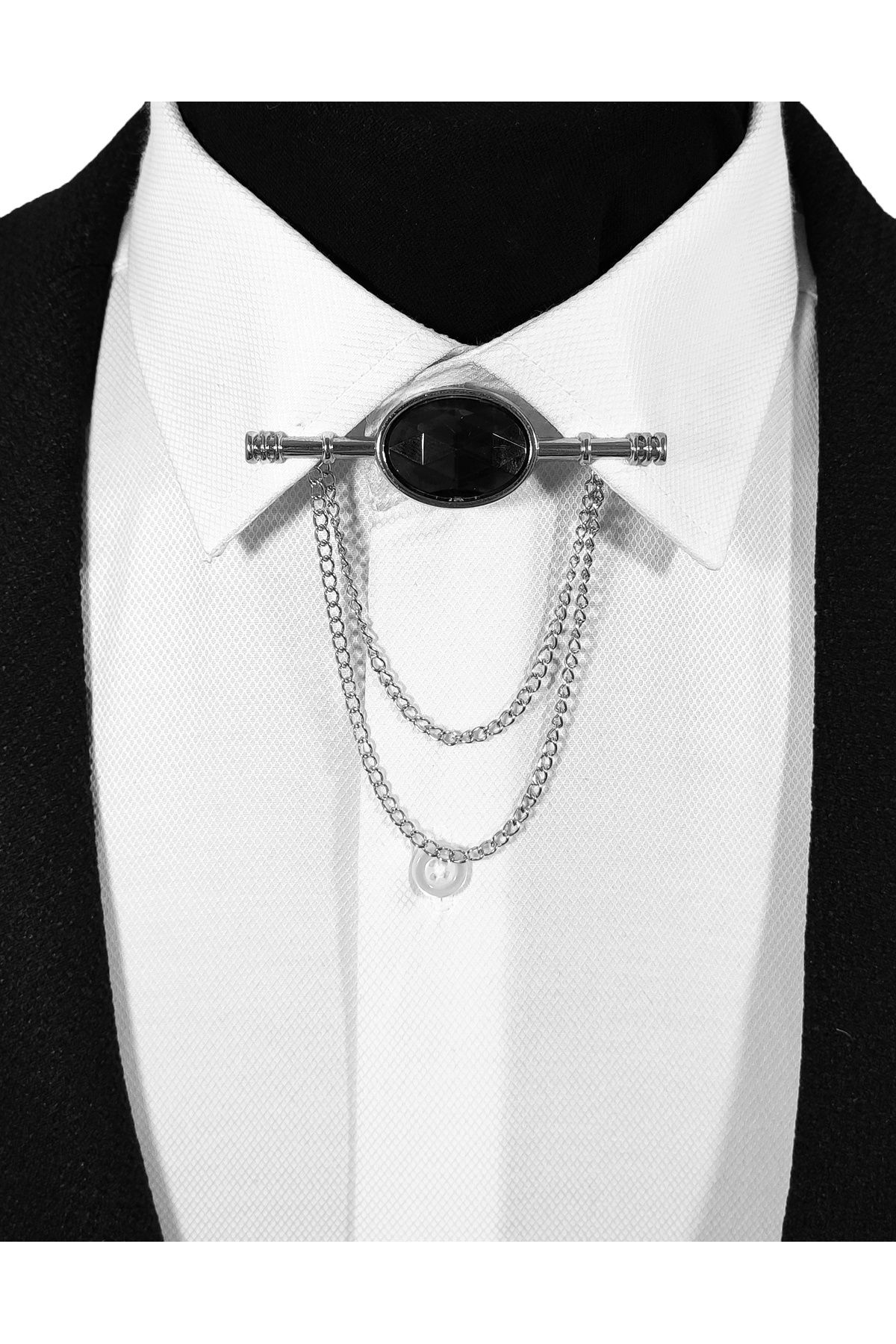  سنجاق یقه قاب‌دار نقره‌ای-خاکستری با سنگ‌های مشکی، مناسب برای هر پیراهنی.