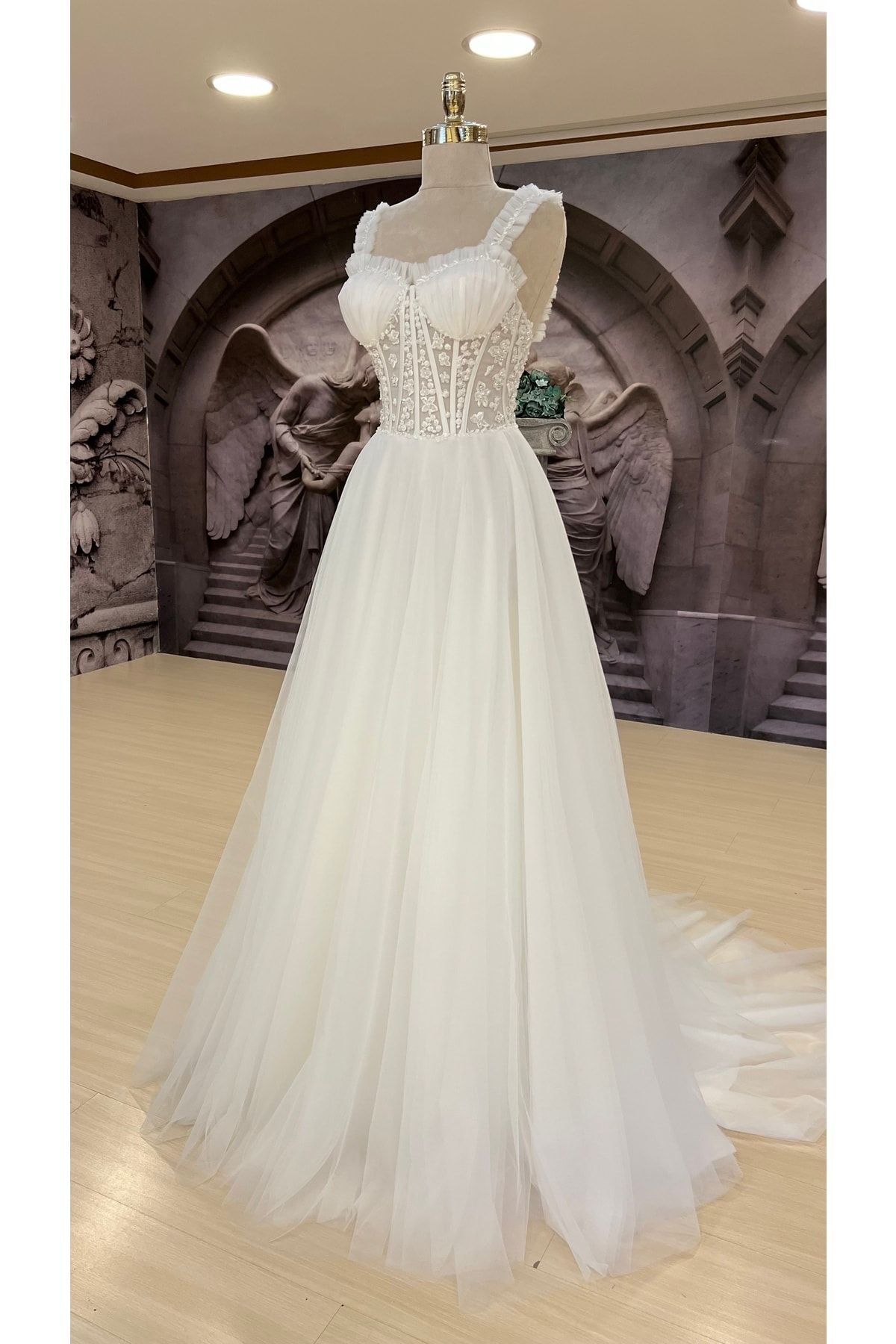 https://cdn.dsmcdn.com/ty1516/product/media/images/prod/QC/20240901/17/01b681bd-0c52-33c9-a66c-d313265aacc3/1_org_zoom.jpg