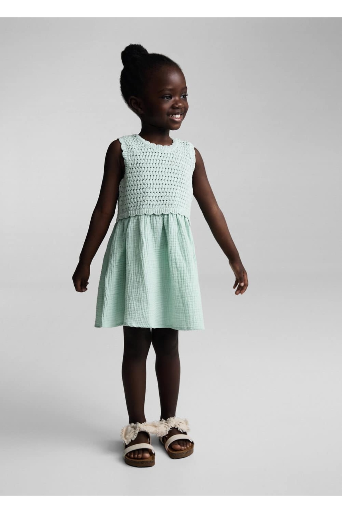 لباس قلاببافی شده با پنل  لباس قلاببافی شده با پنل