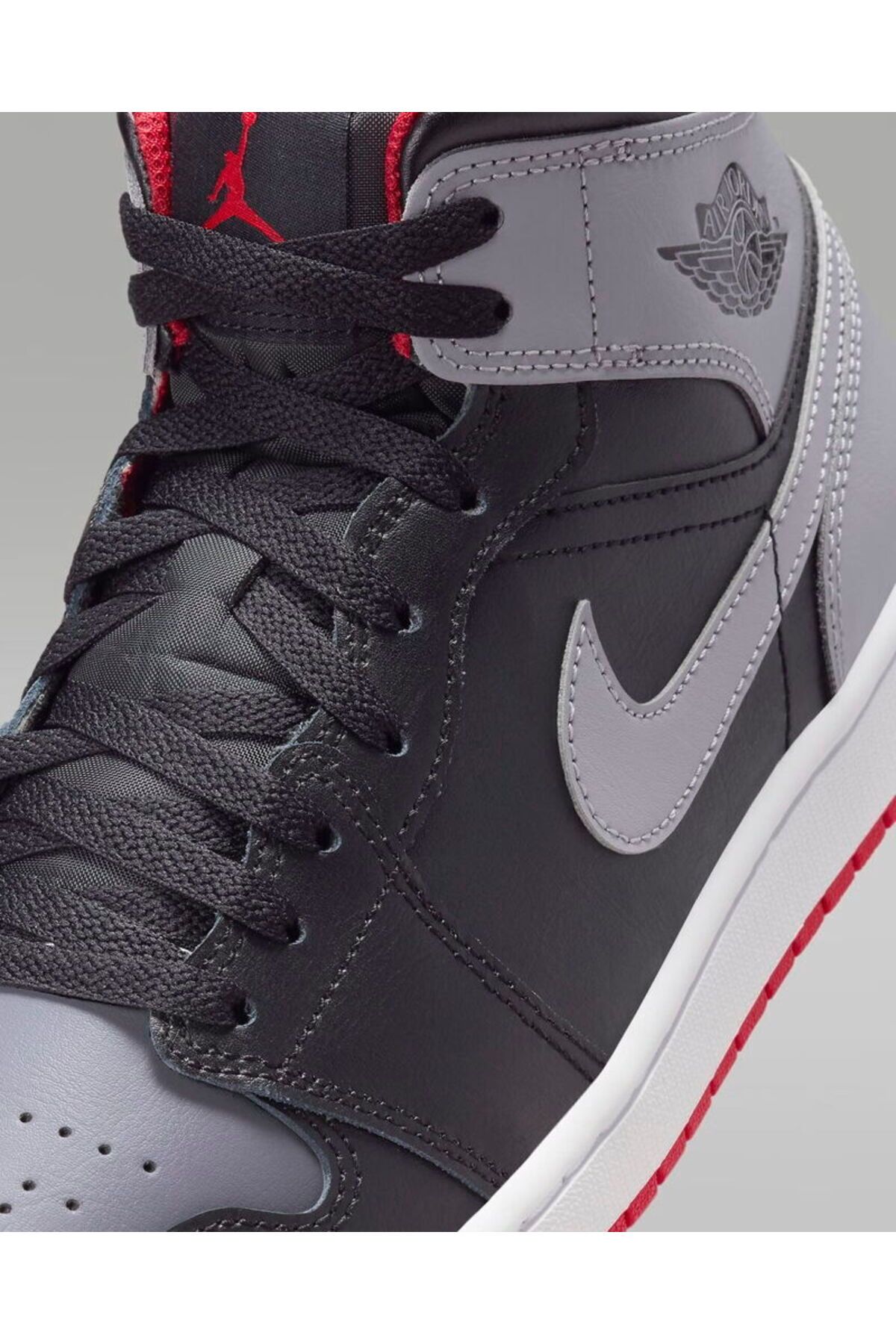 Nike Air Jordan 1 Mid Unisex Spor Ayakkab s Dq8423 006 YARIM NUMARA BUYUK ALMANIZI ONER YORUZ Kad n