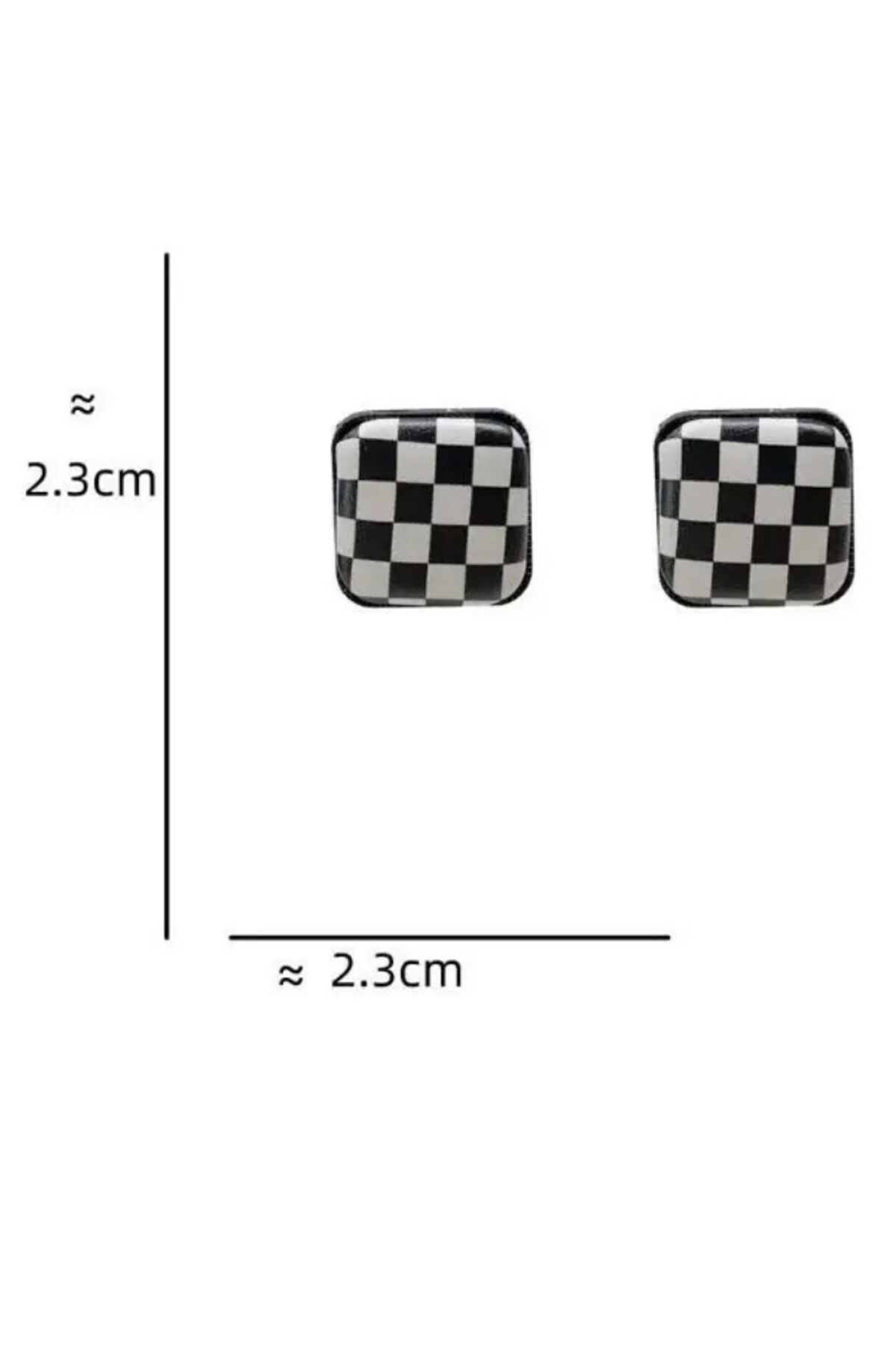 PETEK AKSESUAR-2.3 cm Wide Checkered Leather Earrings 3
