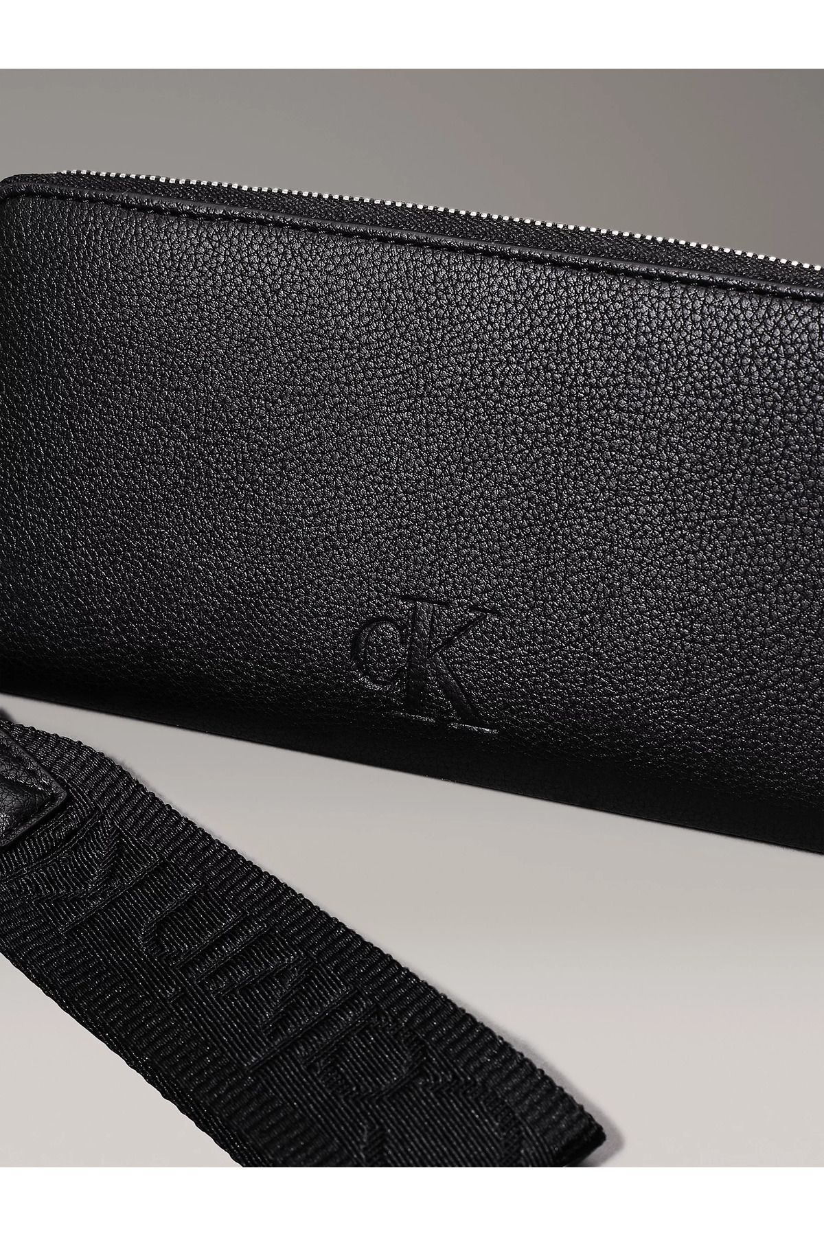 کیف پول مشکی زنانه آرم با سیاه داخلی BEH Calvin Klein