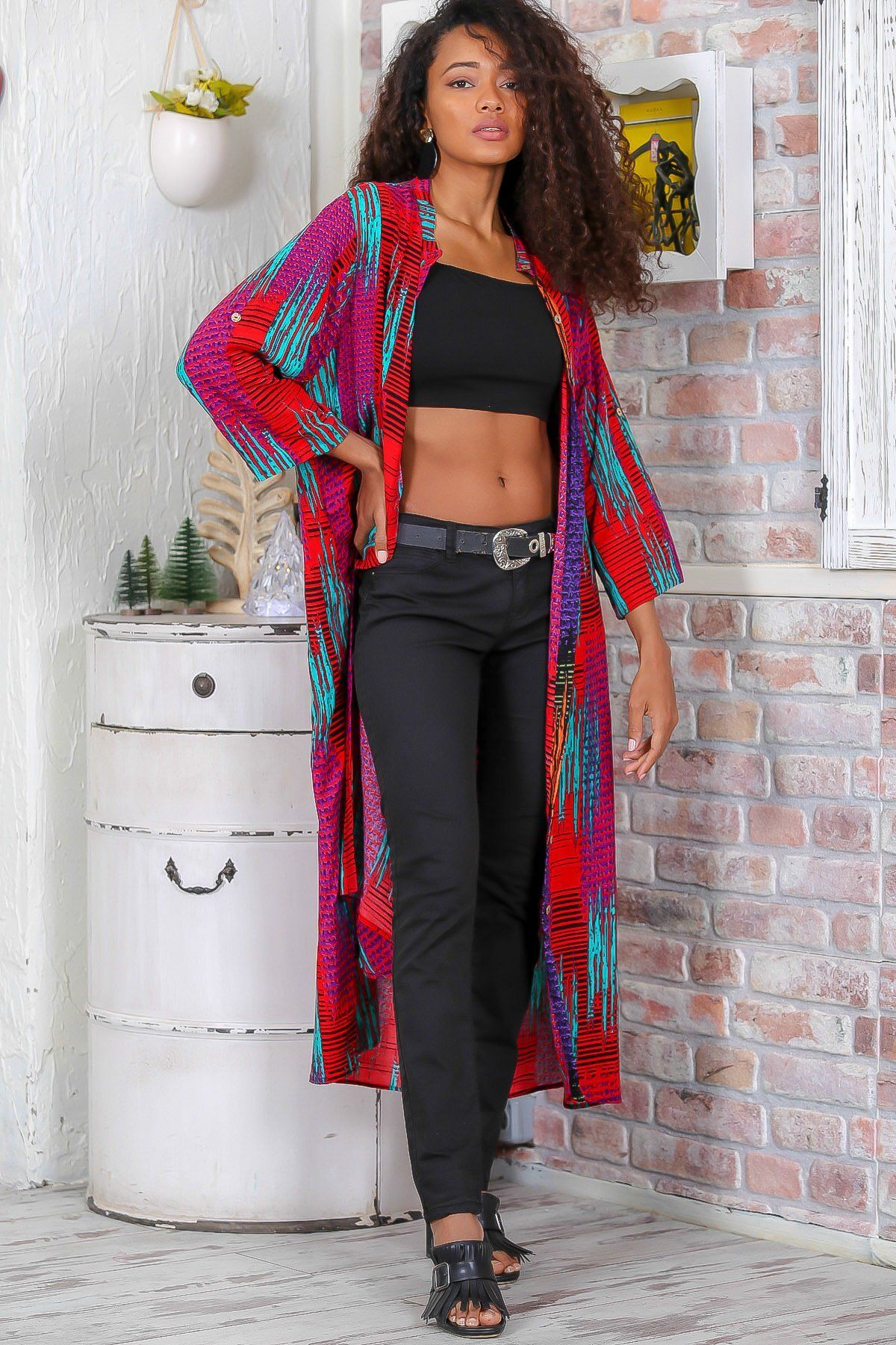 Chiccy-Lange, gewebte Jacke mit roten Streifen und Knopfleiste, verstellbaren Ärmeln und Taschen für Damen M10210100CE98809 3