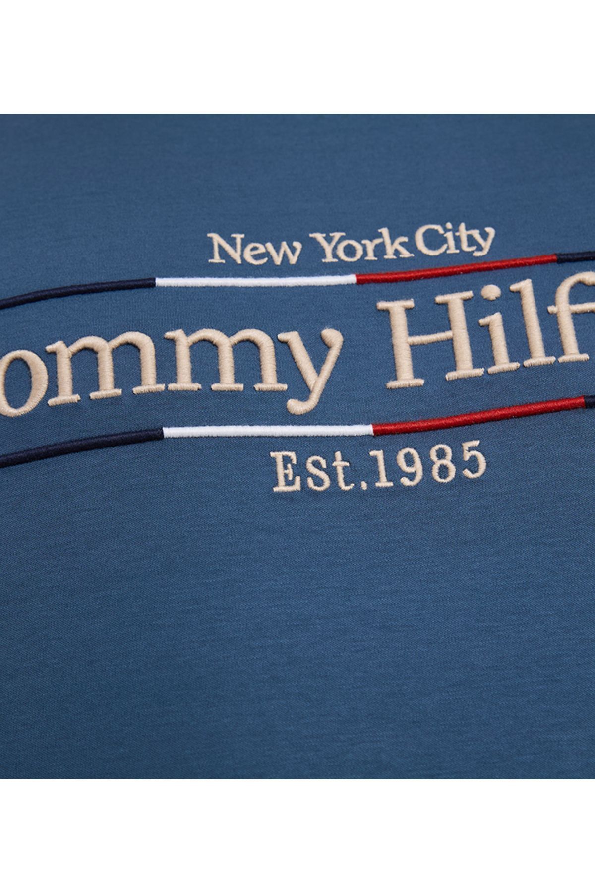 Tommy Hilfiger-Interlock Icon Graphic Tee 5
