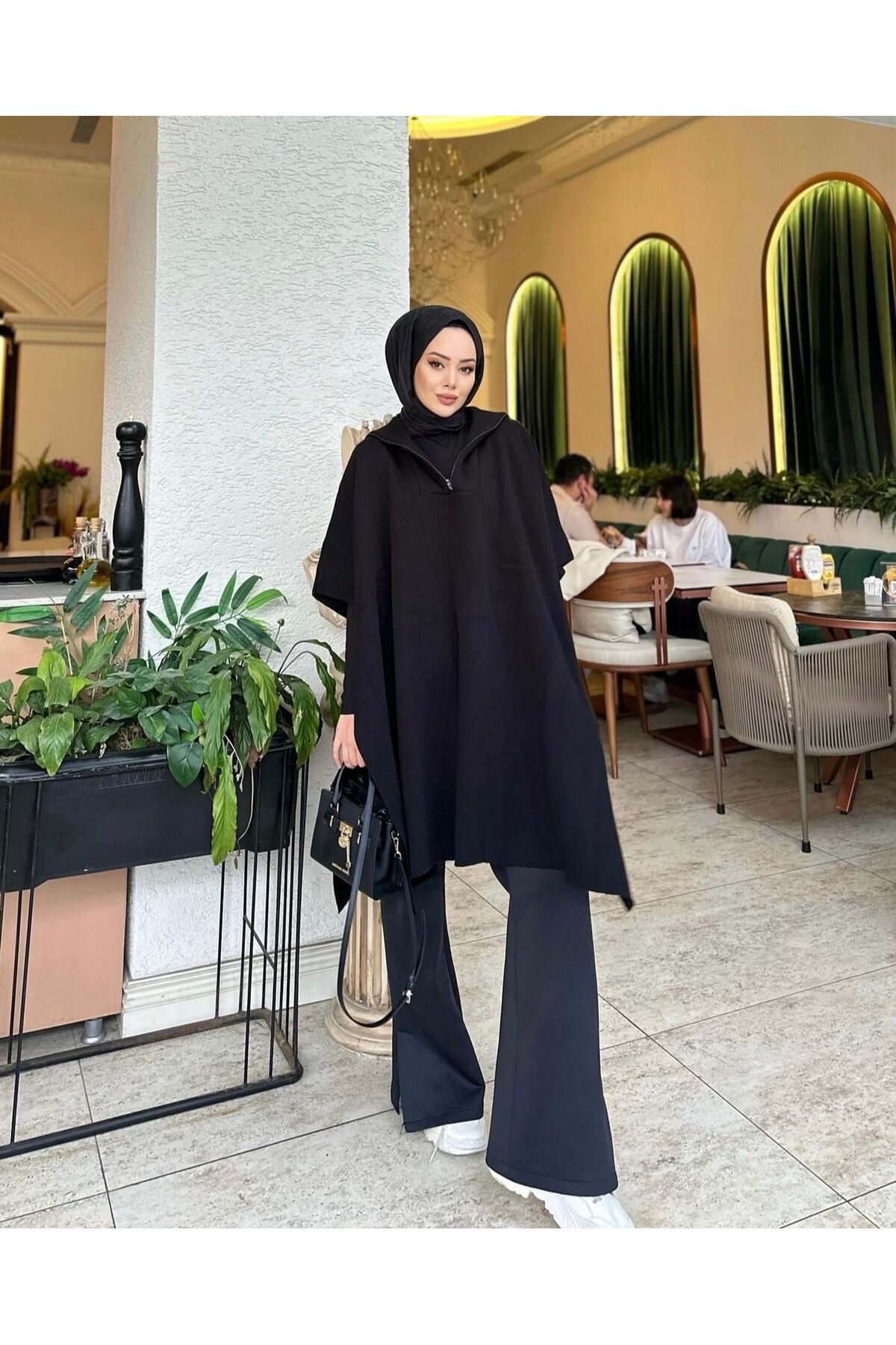 She Olive Tesettür Triko  kamyoncu yaka fermuarlı panço