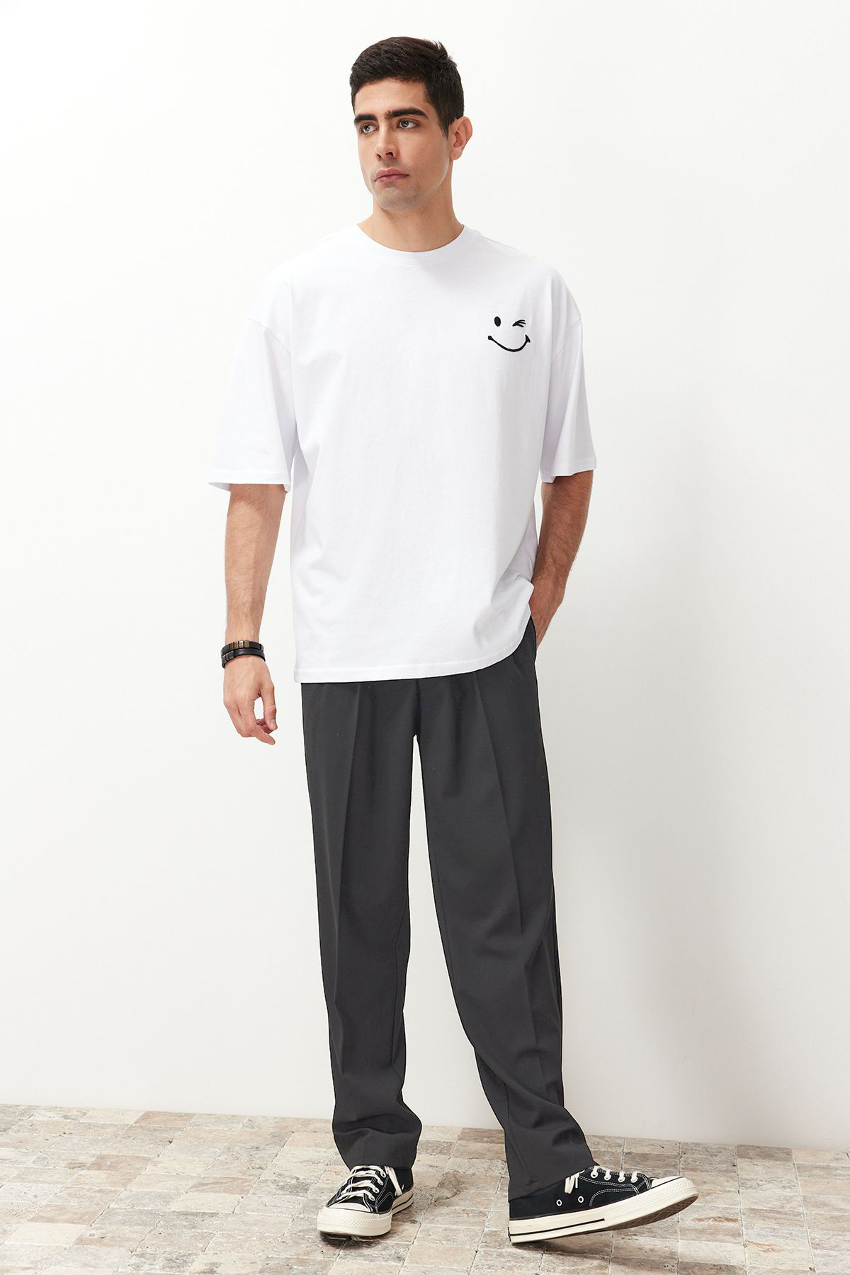  Trendyolmilla Man Antrasit Pileli Klasik Baggy Fit Kuma? Pantolon