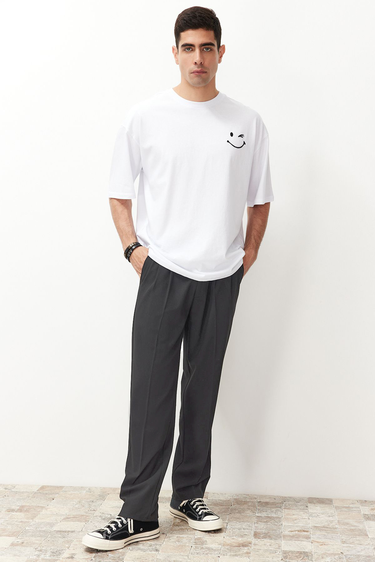  Trendyolmilla Man Antrasit Pileli Klasik Baggy Fit Kuma? Pantolon