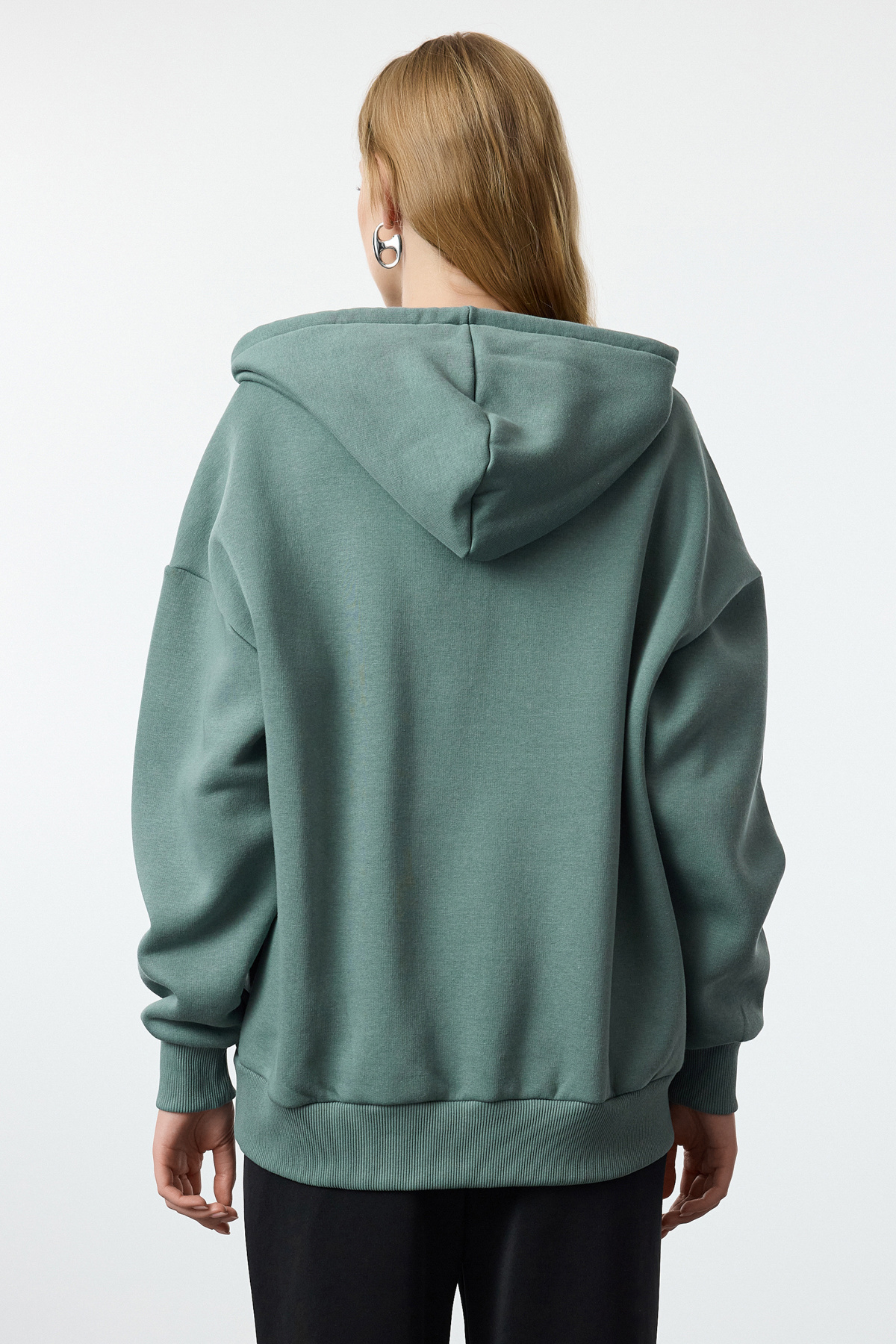 Trendyolmilla  Koyu Yeşil Oversize/Rahat Kesim Fermuarlı Kalın İçi Polarlı Örme Sweatshirt TWOAW24SW00188 - Görsel 5