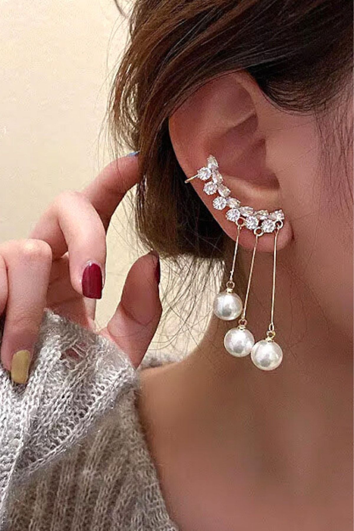 Elegant Taşlı Incili Sallantılı Küpe 2