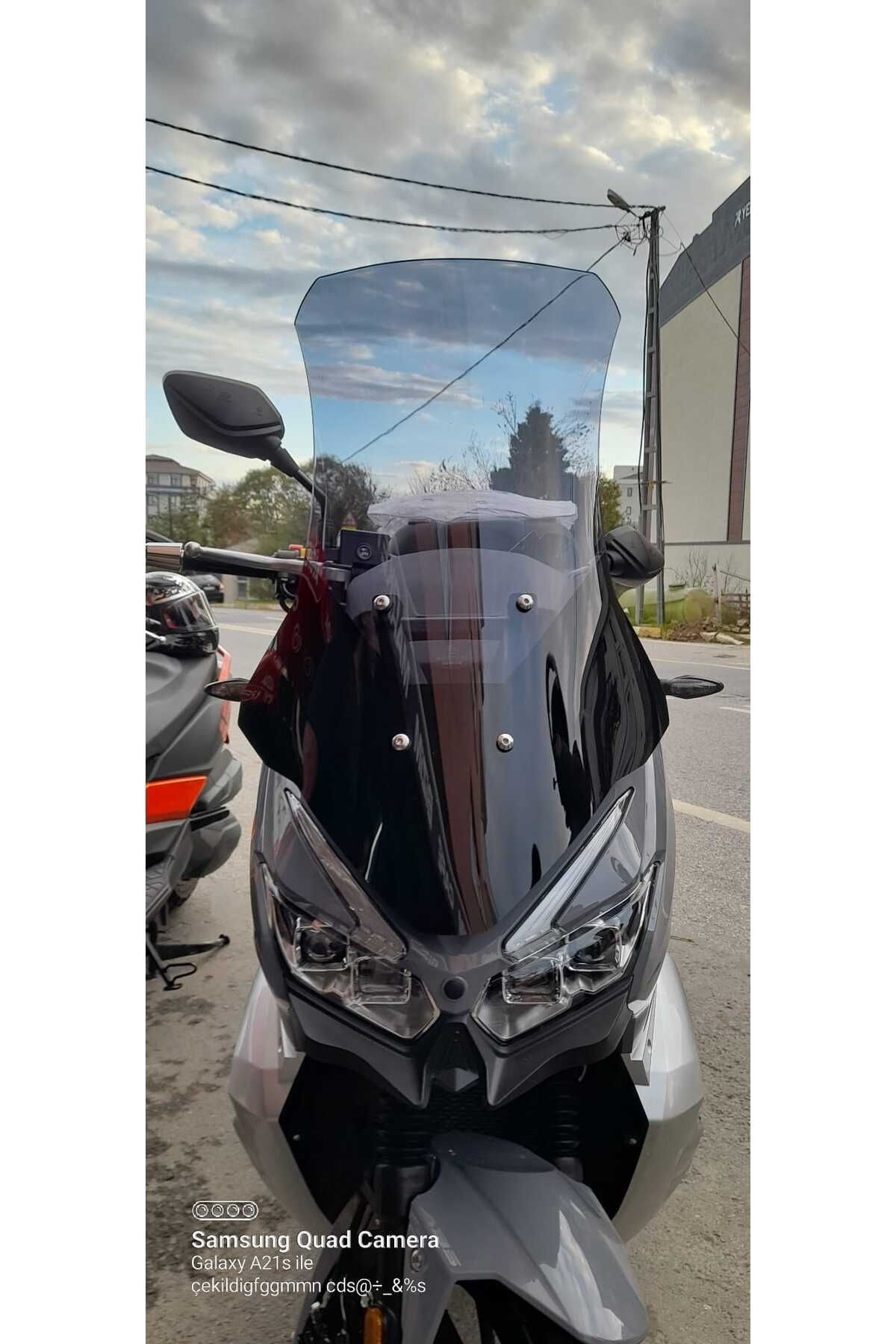 RKS Blade 250 -350 Siperlik Ön Cam 2023-2025 Model 65cm Füme Renkli 4mm ORTA BOYLU CAM