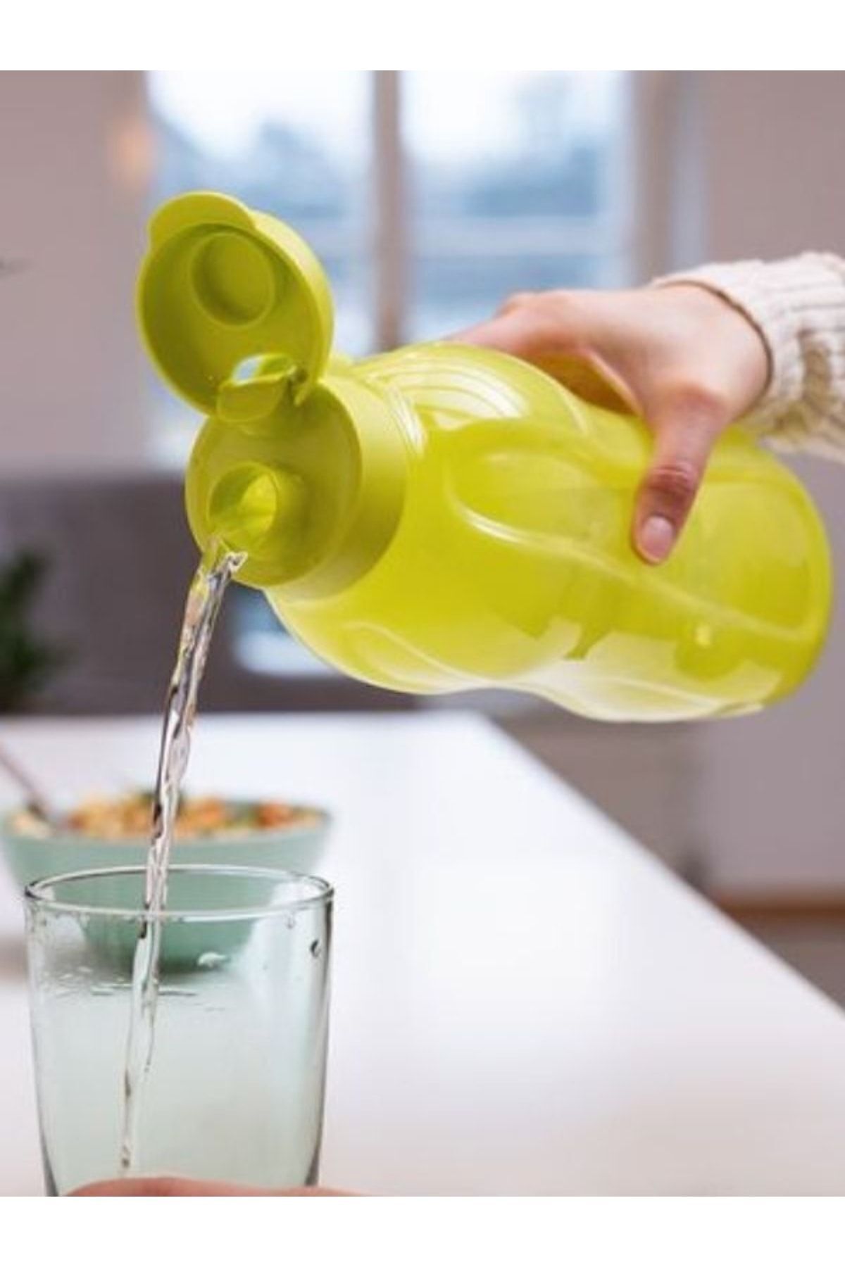 Tupperware-Eco Bottle Drinker 1.5 Liter 1
