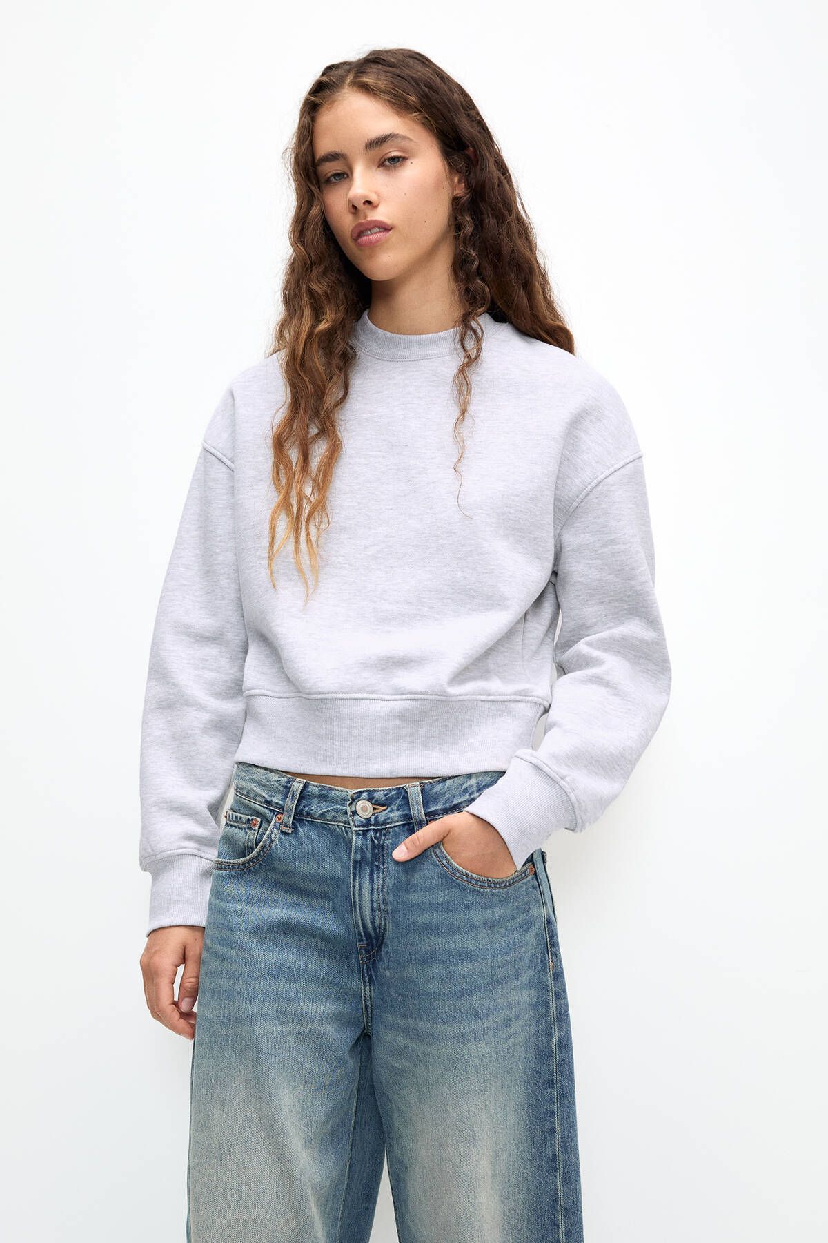 Pull Bear Basic Sweatshirt Trendyol