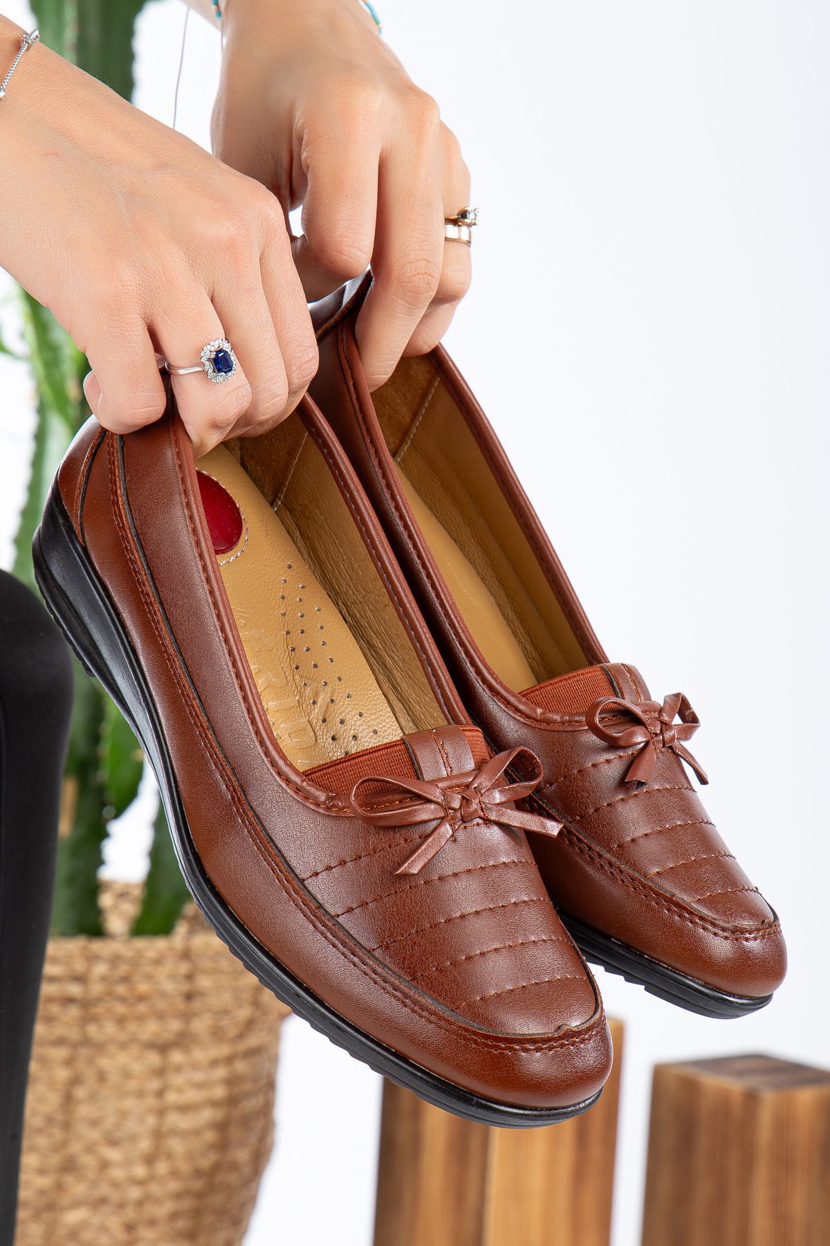Waresta-Wrst08-1 Pantofi de damă ortopedici cu toc gel din piele naturală 3
