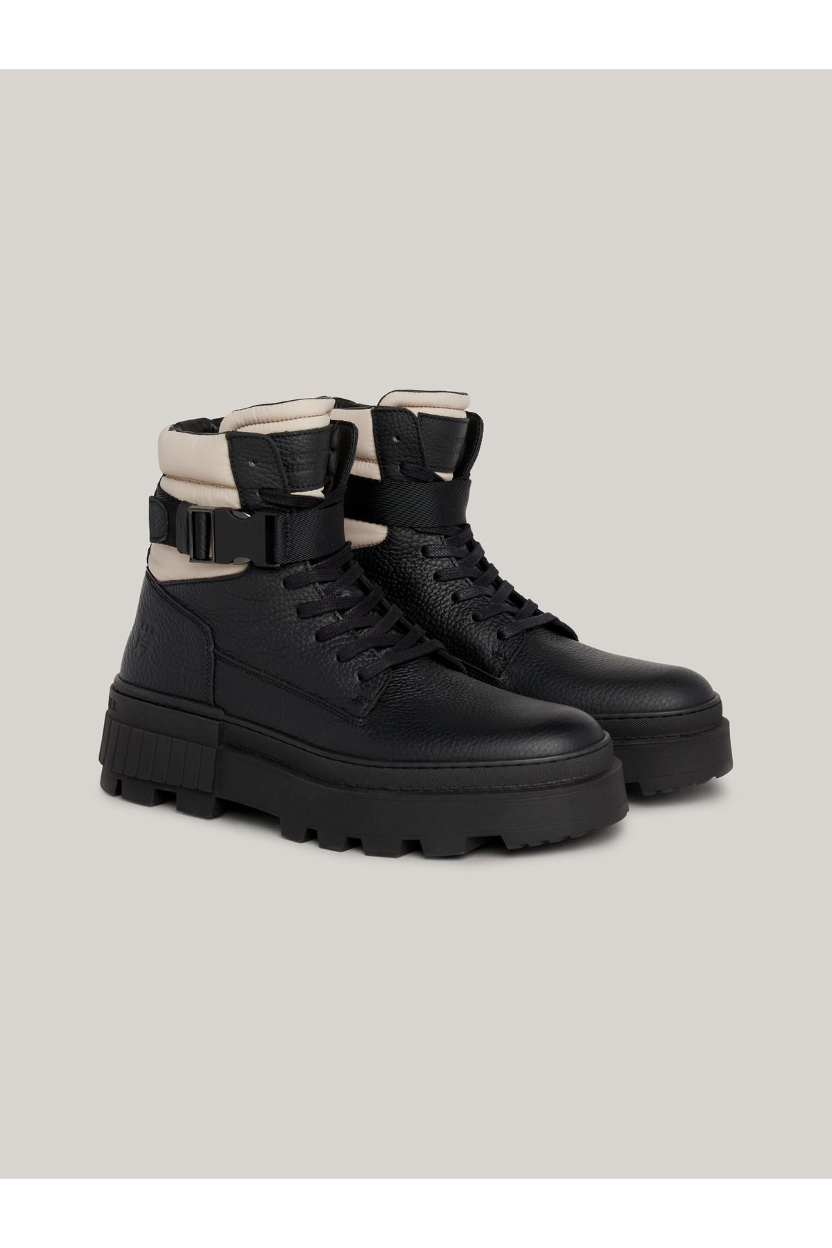 اسنیکر مردانه چکمه بلند چونیک LTH BK Tommy Hilfiger