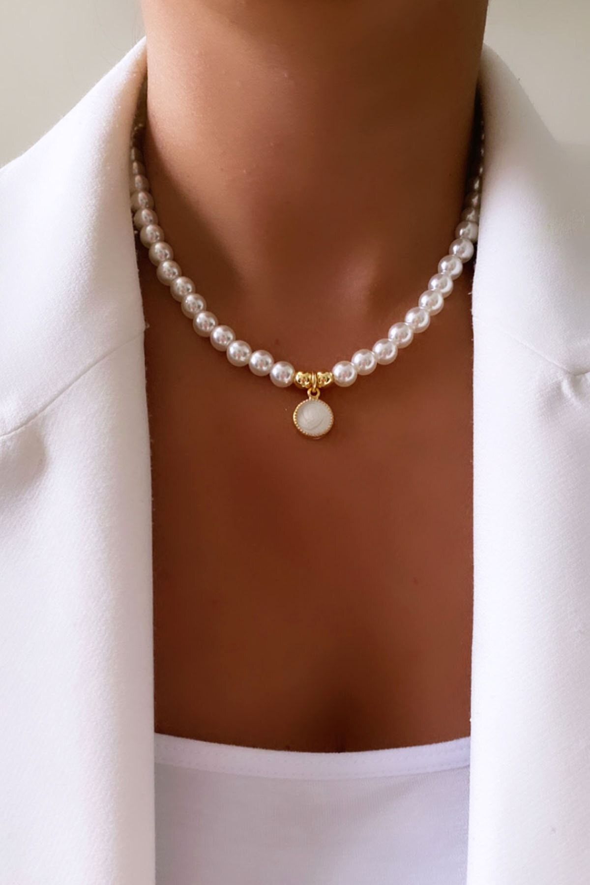 Mother of pearl necklace hotsell