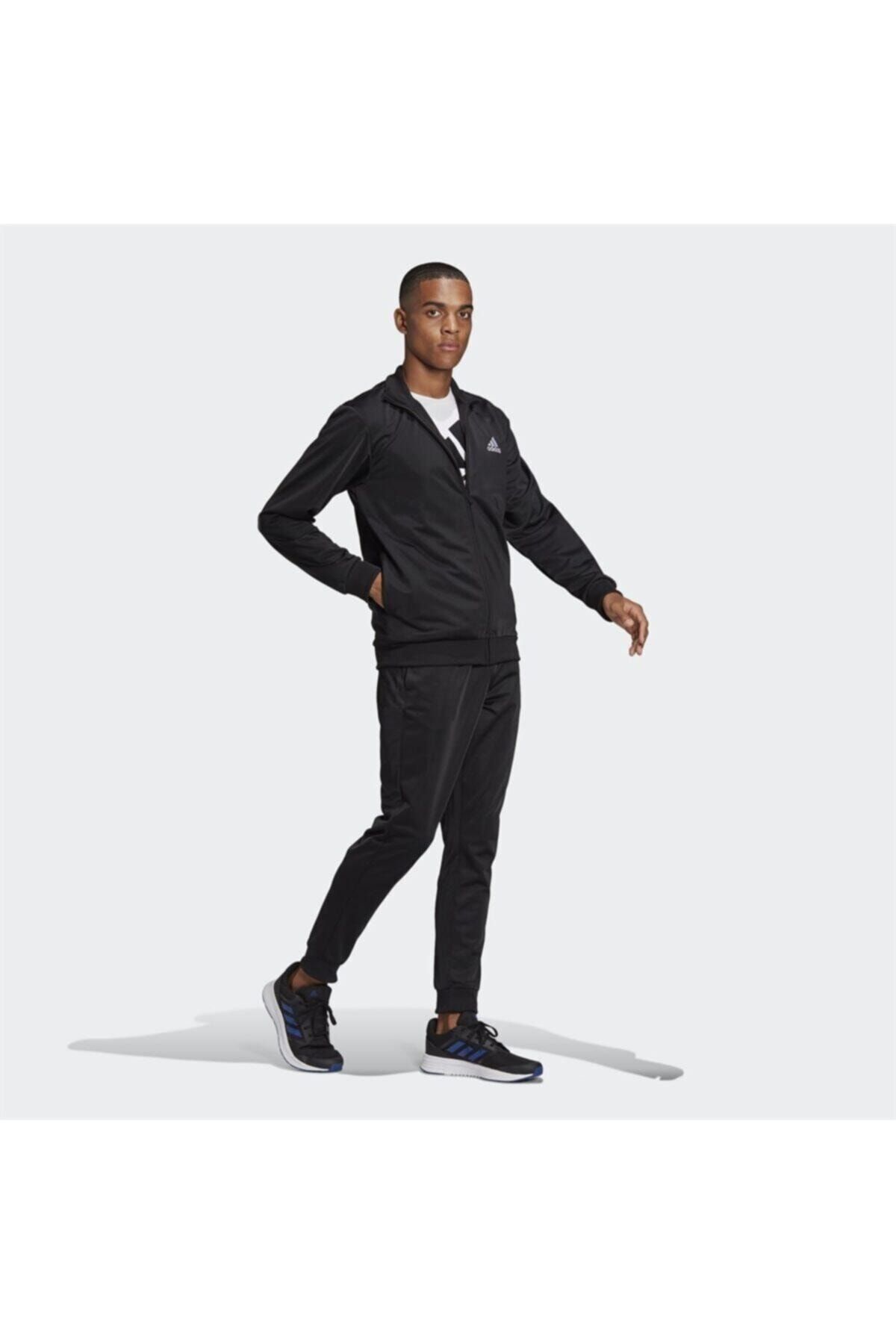 Plain black adidas discount tracksuit