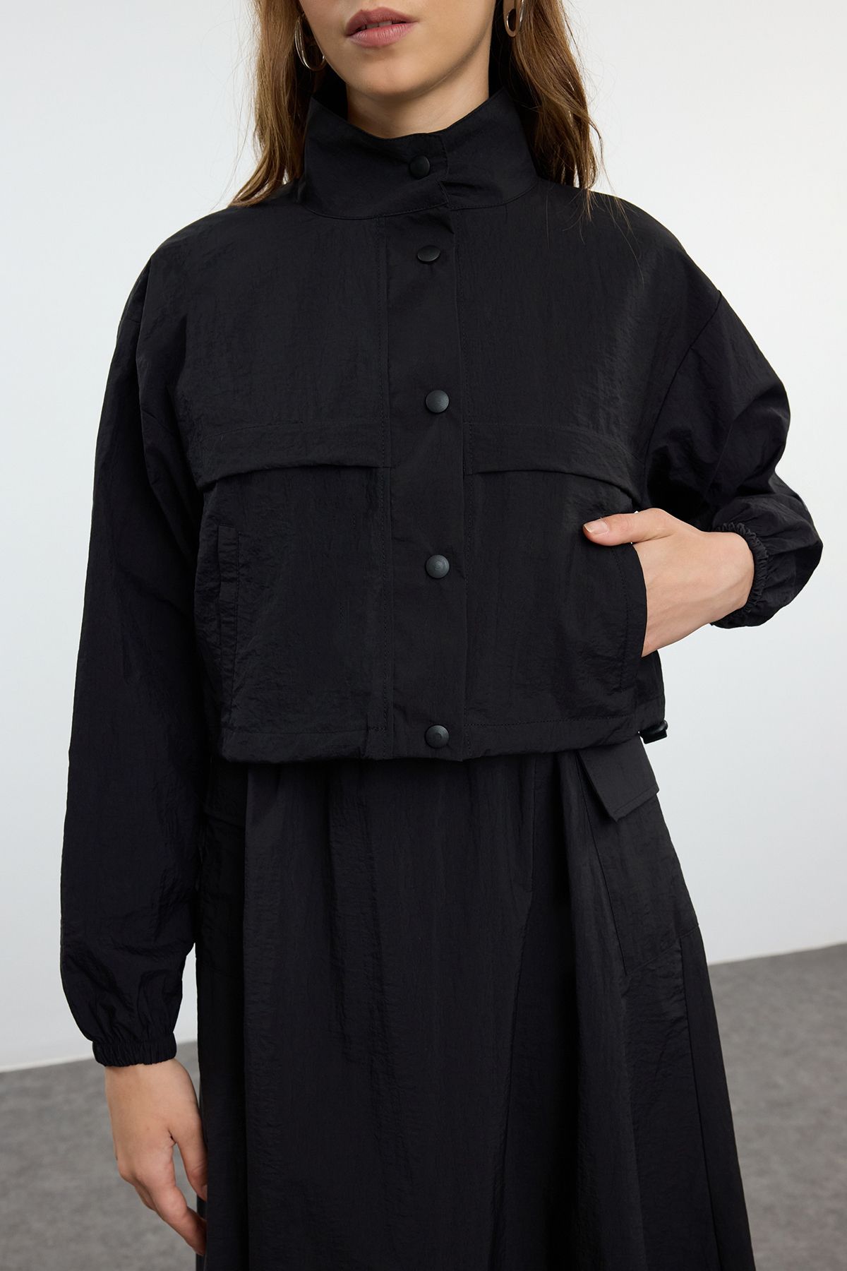 Trendyol Modest-Rauchfarbenes Kleid- und Jackenset - TCTAW25US00098 3