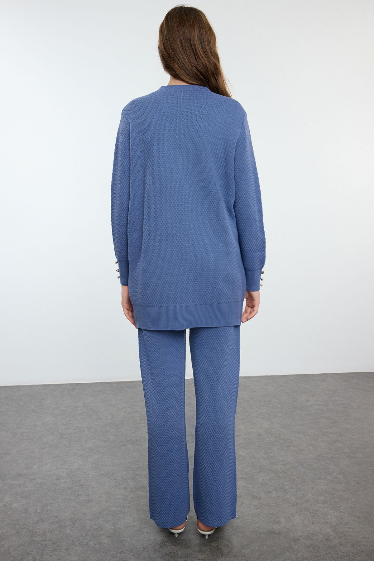 Trendyol Modest-Трикотажний комплект з верхом і спідницею індиго, перламутрові ґудзики TCTAW25US00035 5