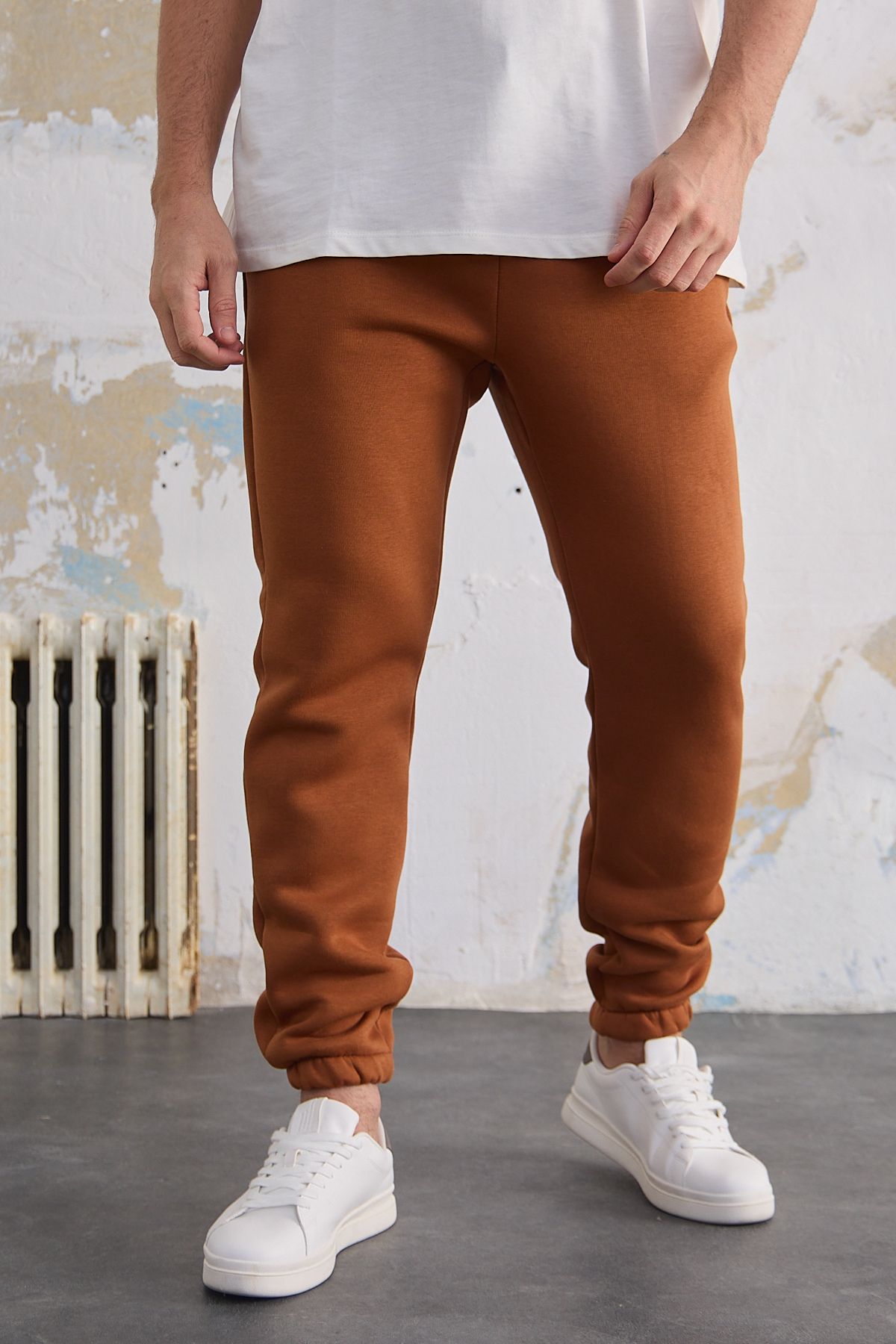 Dark tan joggers hot sale