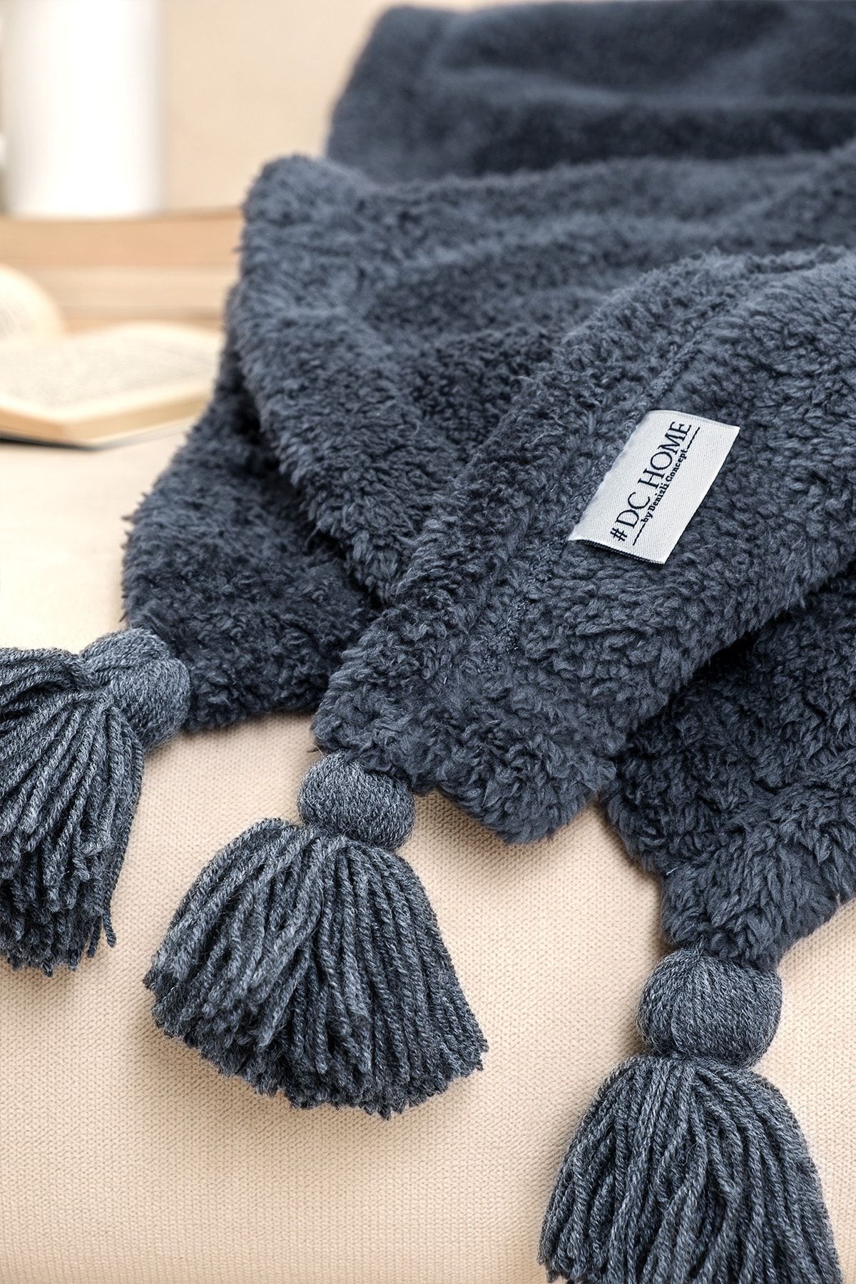 Denizli Concept-Κουβέρτα Anthracite Tassel Puffy Wellsoft - Soft TV & Κρεβάτι - 160x200cm 4