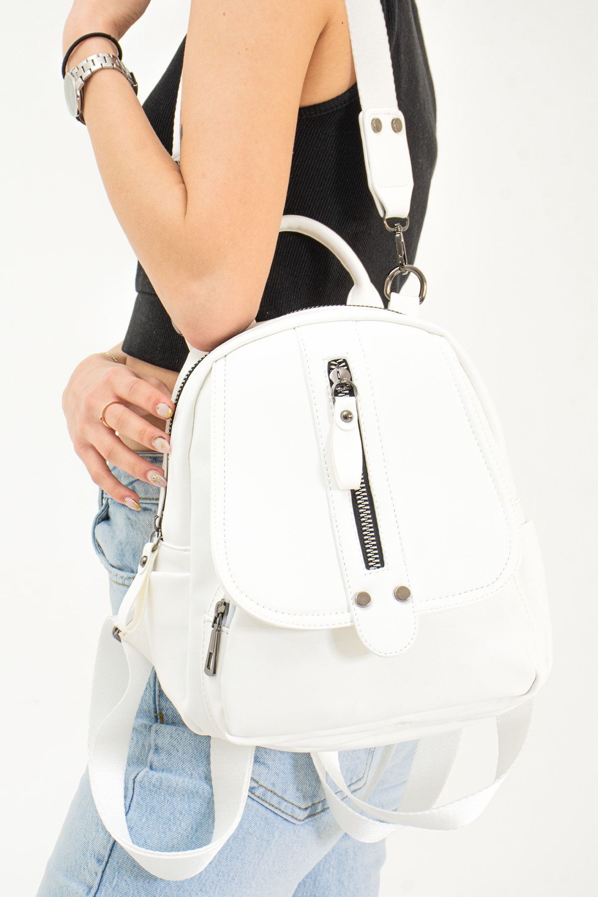 FiONA BAG Kadın Beyaz Sırt Ve Omuz Çantası Taşıması Kolay Ve Çok Kullanışlı fotoğrafı 2 (önizleme)