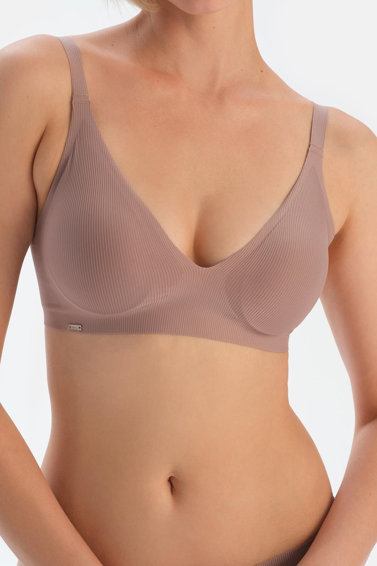 Dagi-Nerz 1123Kc – BH ohne Bügel und ohne Nähte 5