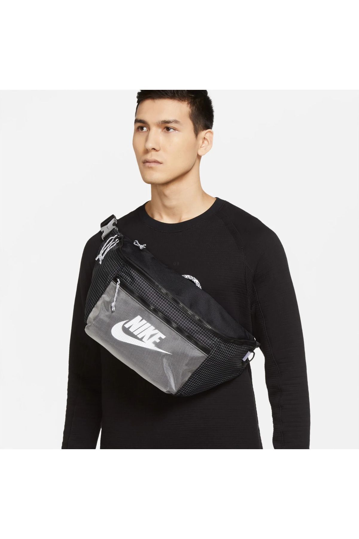 Nike tech crossbody bag online