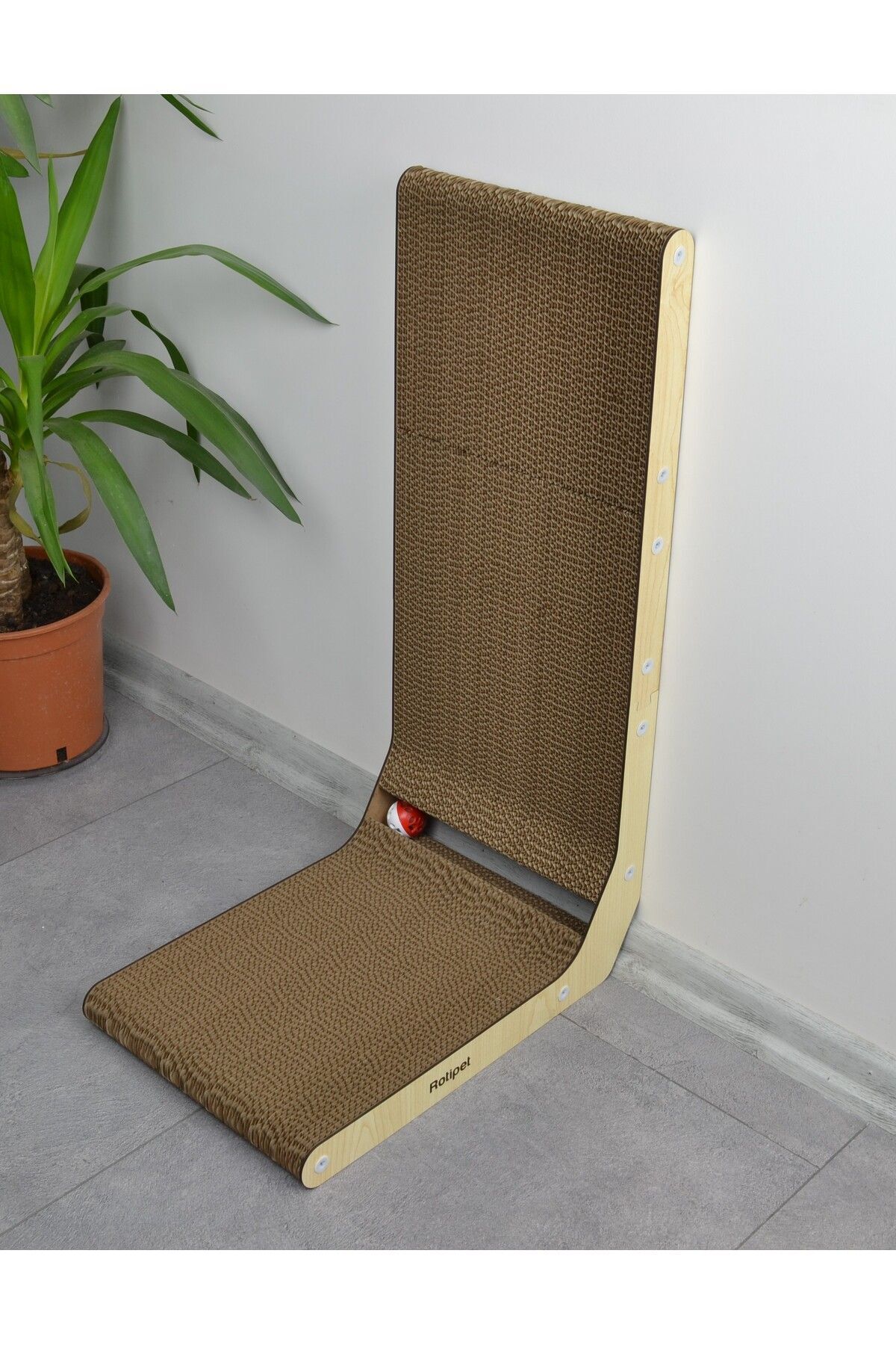 Rotipet-Cardboard Cat Scratcher L-Shaped Bulk with Catnip 28x42x68 cm 2