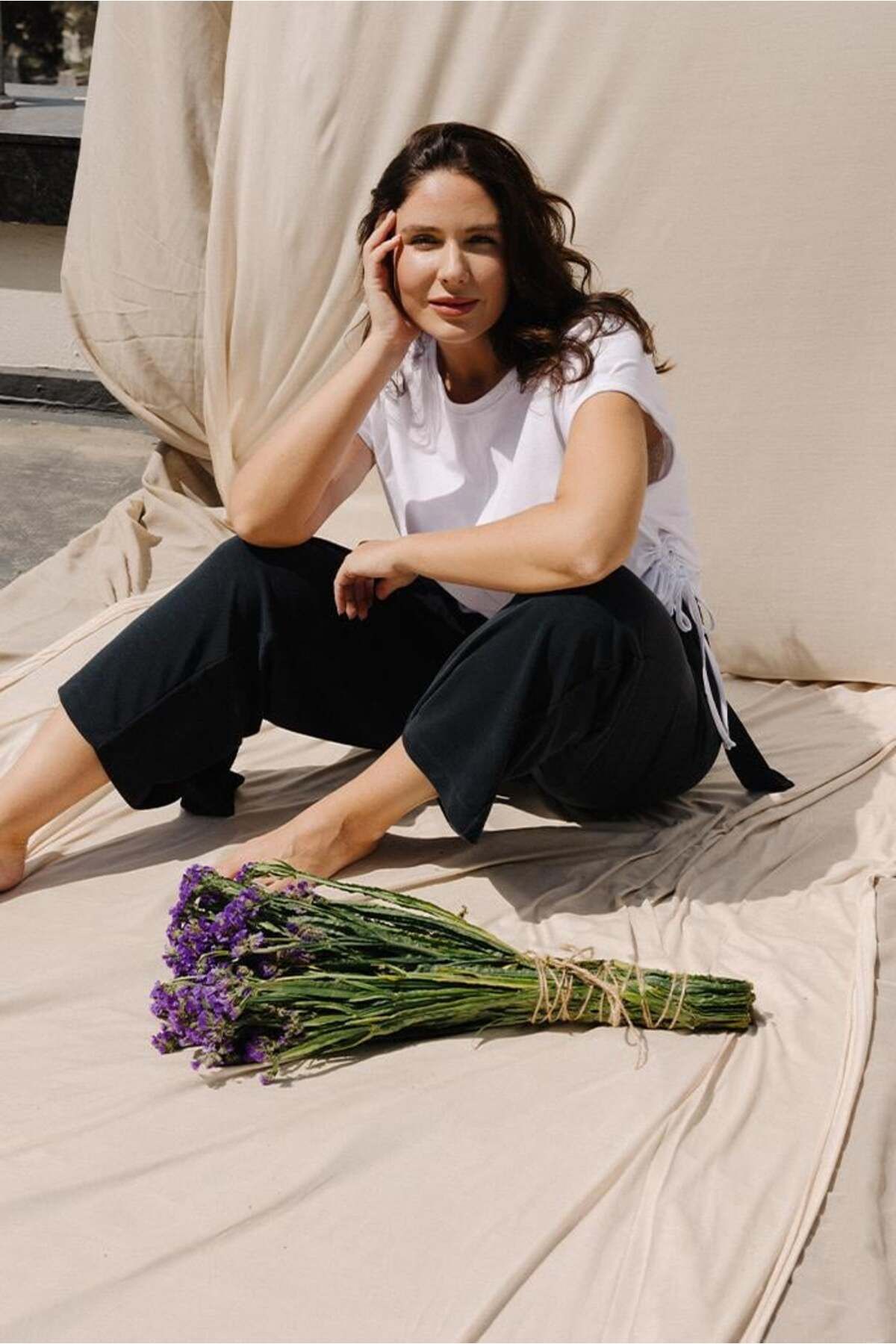 LUOKK-Daria Side Gathered Large Size T-Shirt White 2