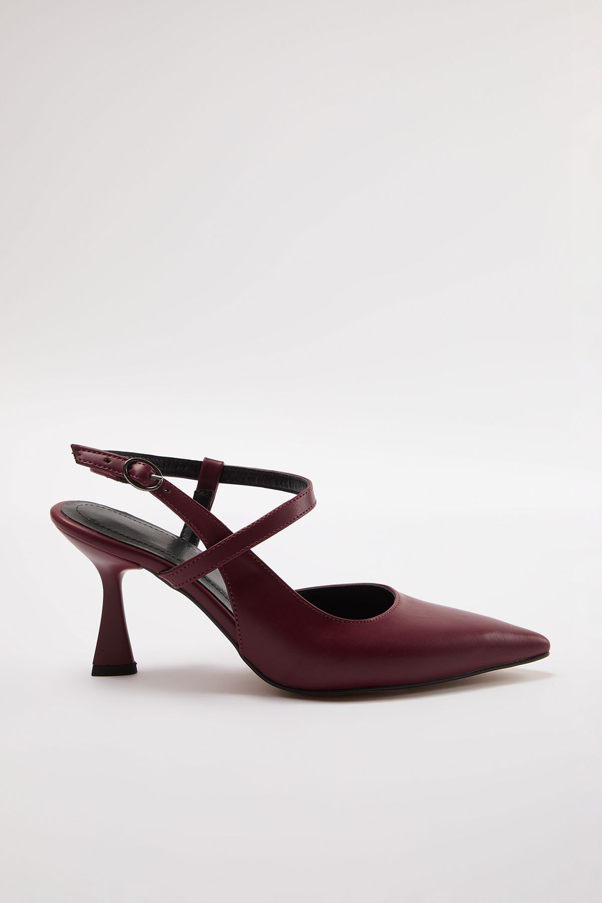 TRENDYOL SHOES-Burgunderrote Damenschuhe mit dünnem Absatz – Knöchelriemen TAKAW25TO00004 4