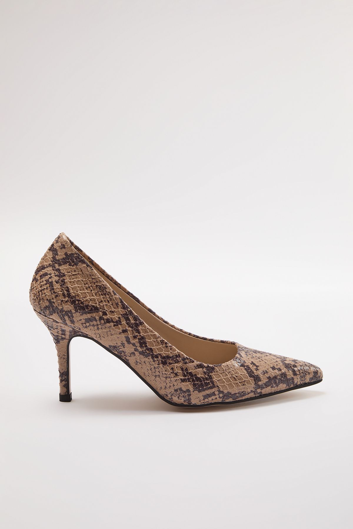 TRENDYOL SHOES-Коричневі жіночі класичні туфлі на підборах з різнокольоровим зміїним візерунком TAKAW25TO00019 4