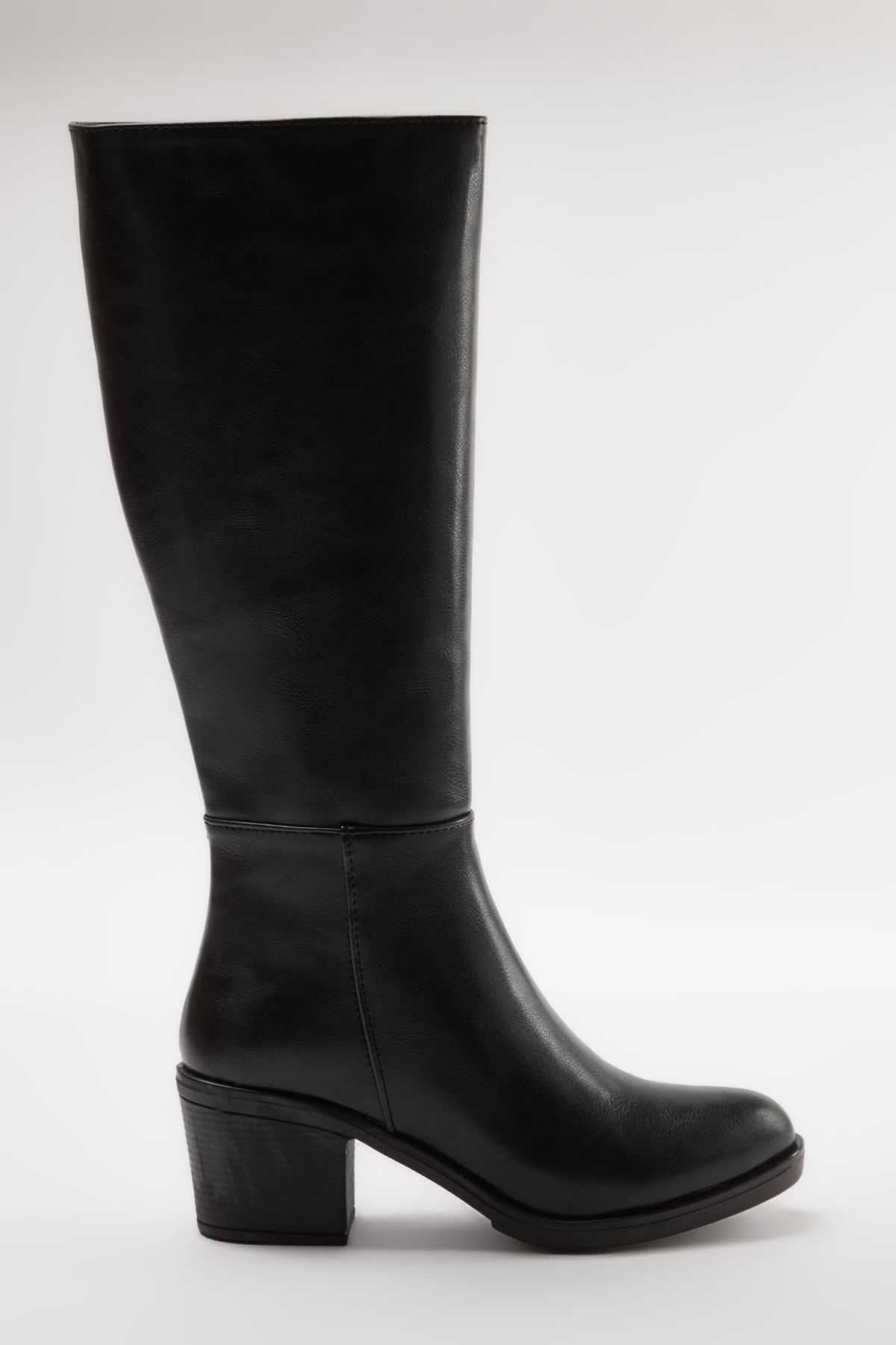 TRENDYOL SHOES-Schwarze Damenstiefel mit kurzem Blockabsatz – Reißverschluss TAKAW25CZ00004 5