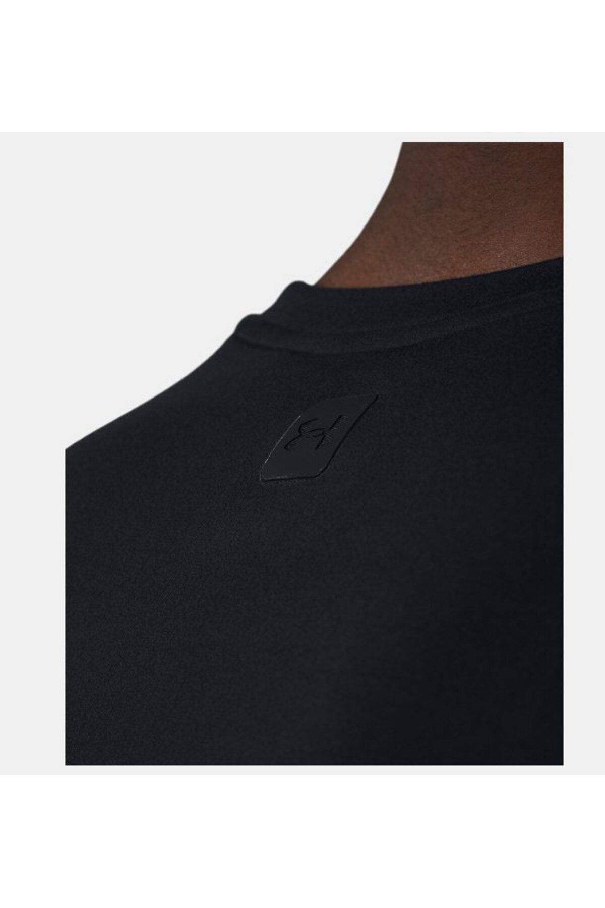 تی شرت ورزشی مشکی مردانه آستین کوتاه MALE 001 اورجینال Under Armour