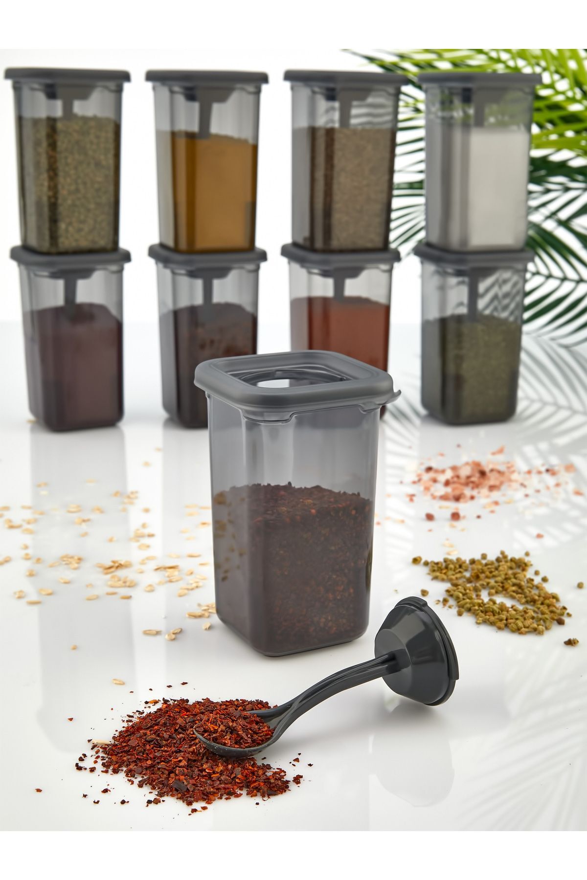 Kitchen Life Set of 12 Labeled and Lockable Lids with Spoons - Lockable Spice Jars