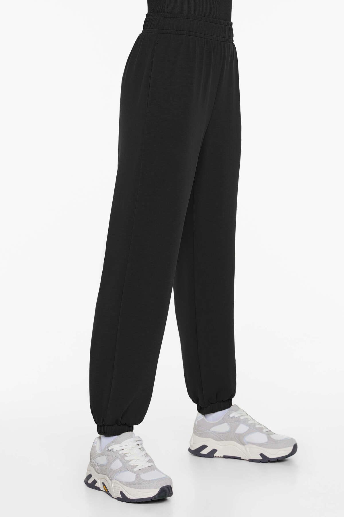 Oysho-Jogger Pants with Modal 1