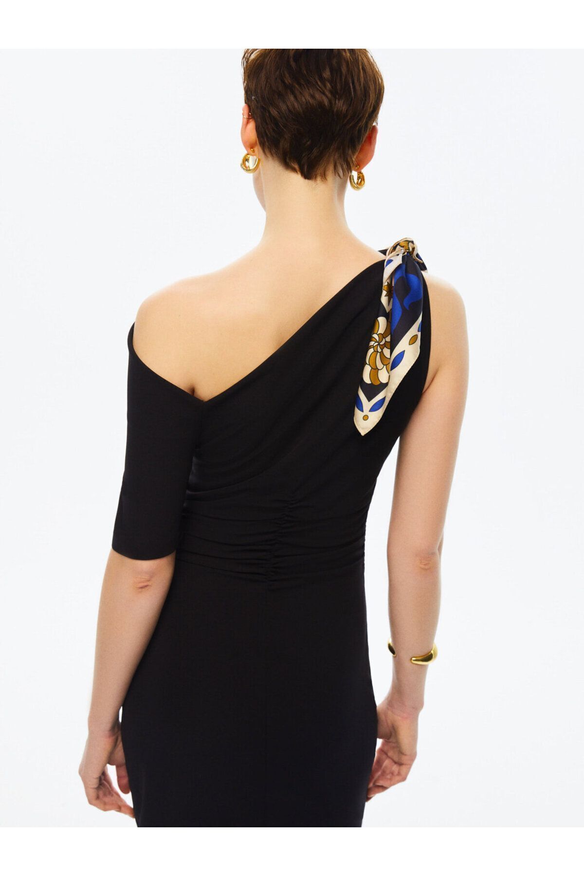 https://cdn.dsmcdn.com/ty1521/product/media/images/prod/QC/20240903/13/89d99613-7178-3d2f-b818-1e72141945a8/1_org_zoom.jpg