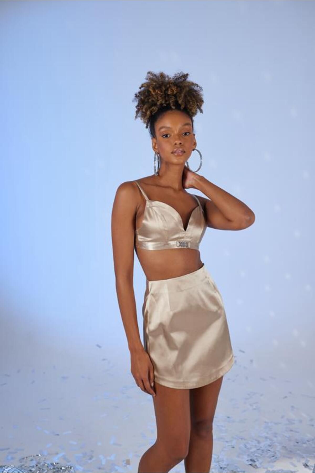 HOLLY LOLLY-Beige Bustier – Stilvolles und bequemes Design 2