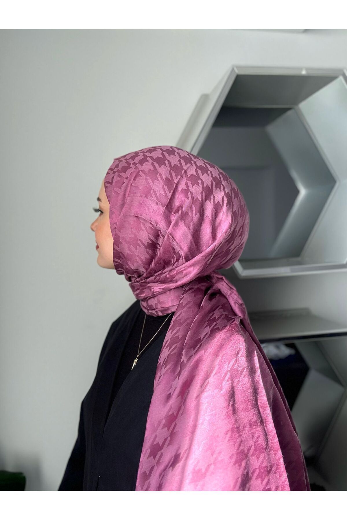 Houndstooth Pattern Lilac Cotton Jacquard Shawl