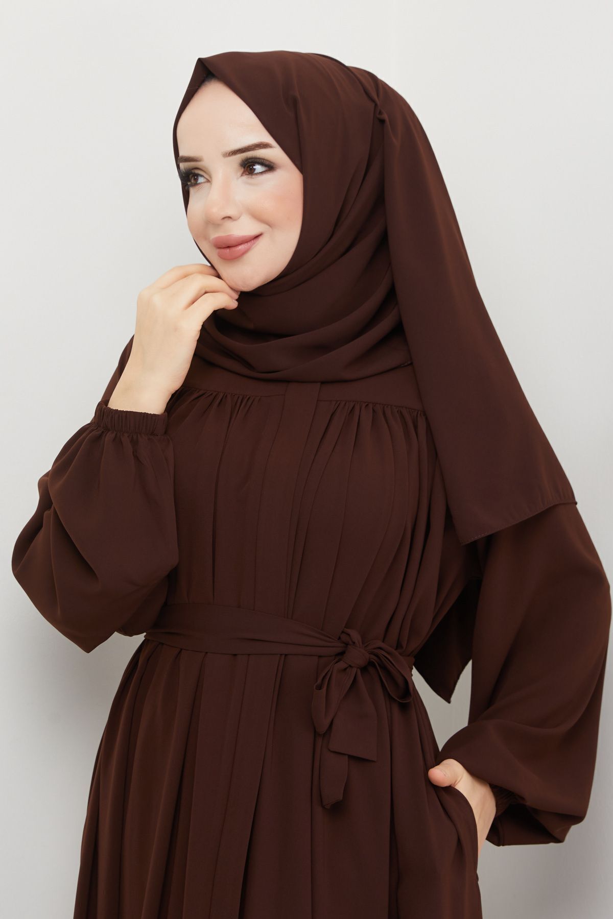 https://cdn.dsmcdn.com/ty1521/product/media/images/prod/QC/20240904/01/37cc2b2a-cd43-3277-9237-e536abb5eee4/1_org_zoom.jpg