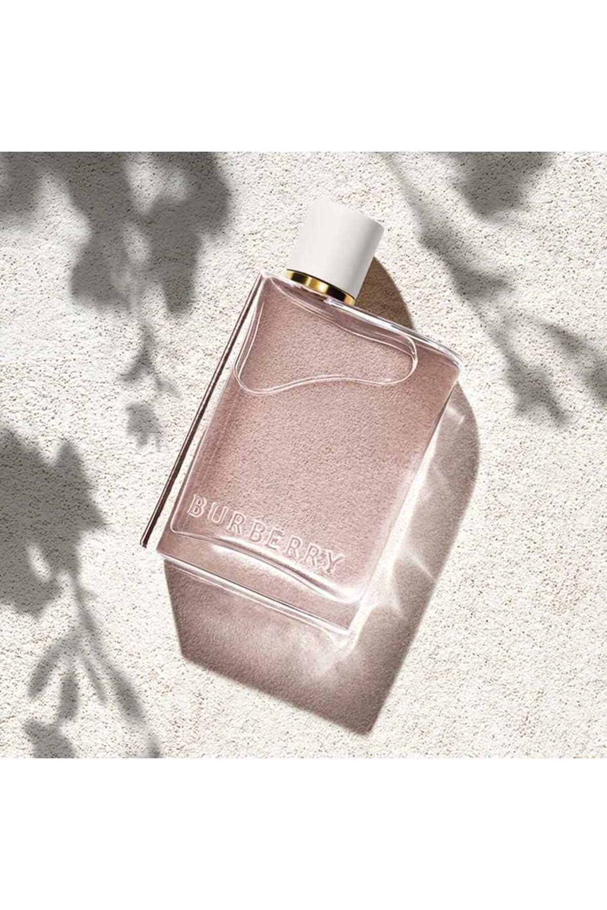 Burberry her blossom kullananlar store