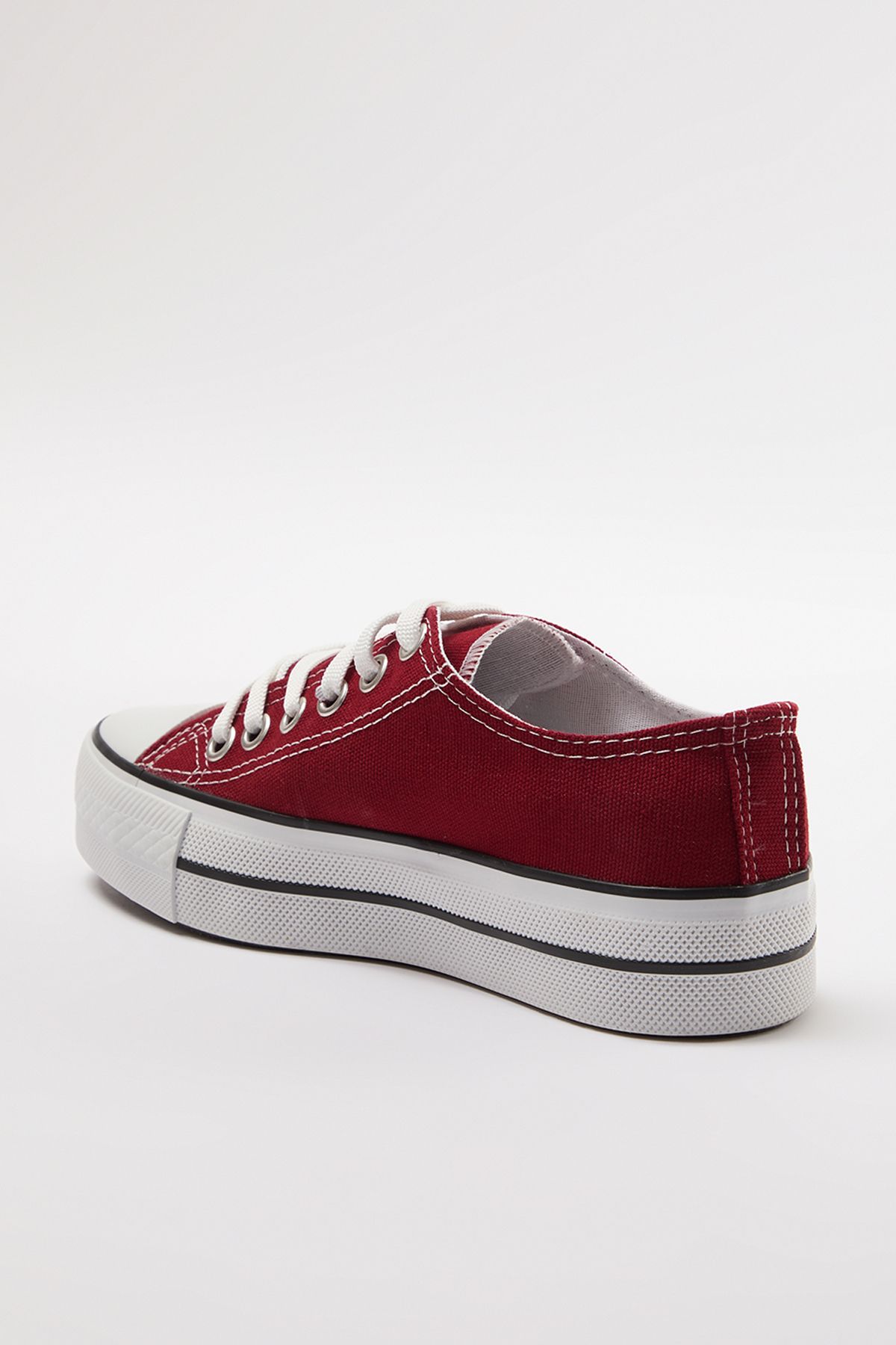 TRENDYOL SHOES-Magas talpú bordázott piros női sportcipő - fűzős Takaw25sn00001 4